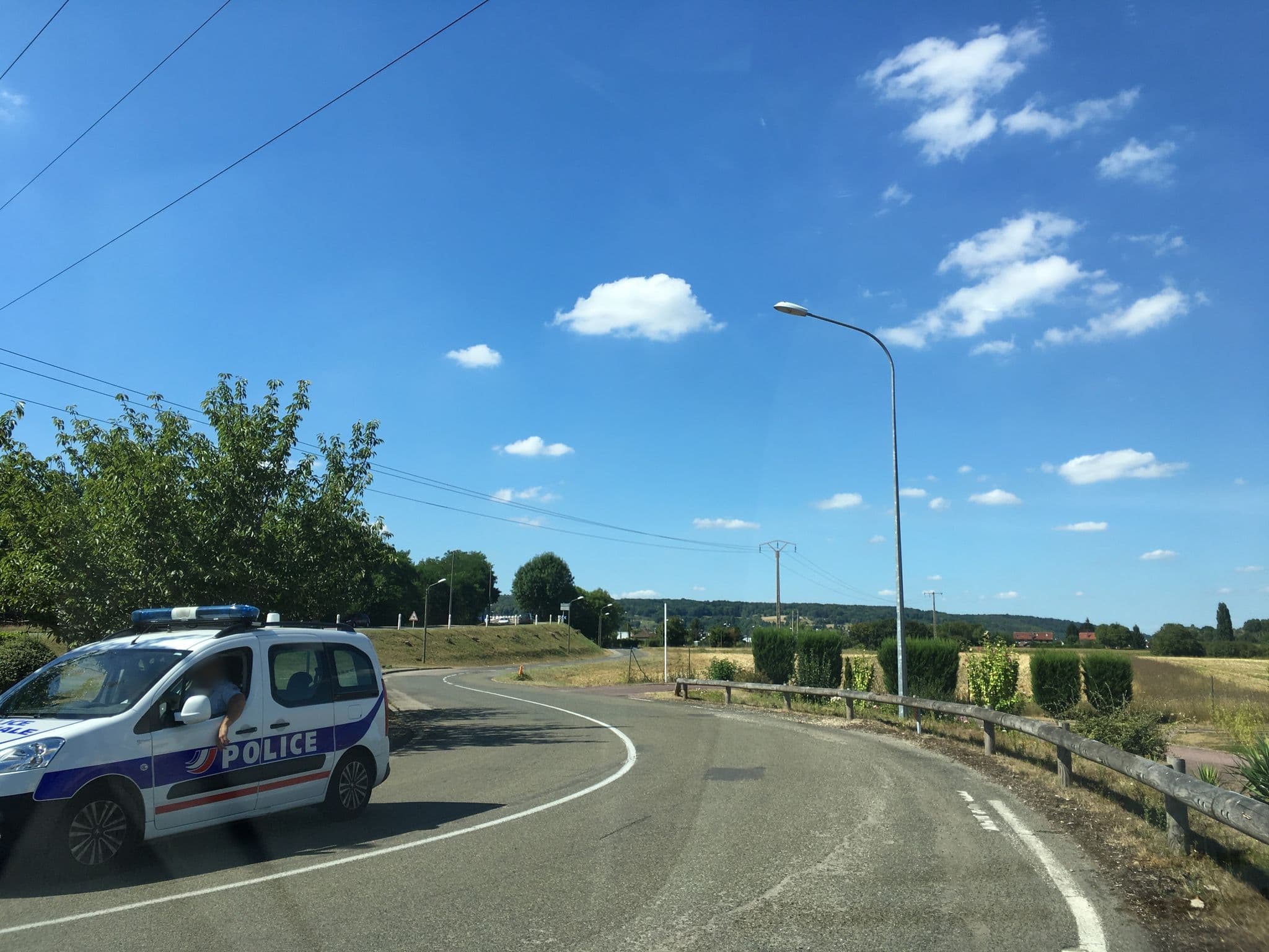 Street view near Le Baryton, Vernon — © unmap (CC BY-SA · Mapillary)