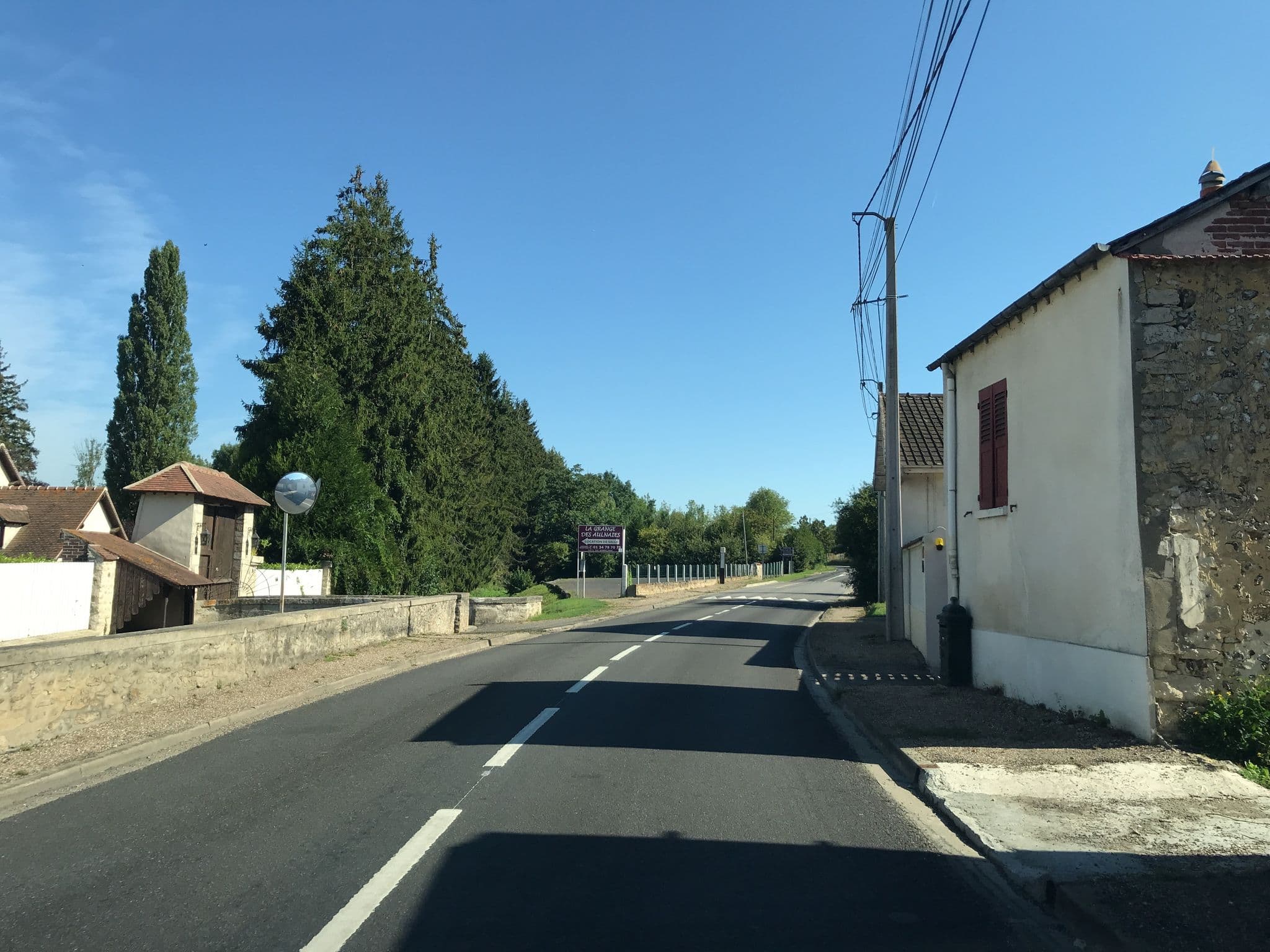 Street view near La Grange des Aulnaies, Gasny — © unmap (CC BY-SA · Mapillary)
