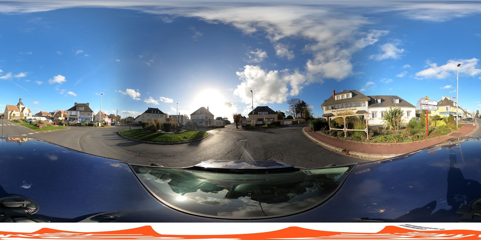 Street view near Le Saint-Pierre, Canon — © anthonyguerout (CC BY-SA · Mapillary)