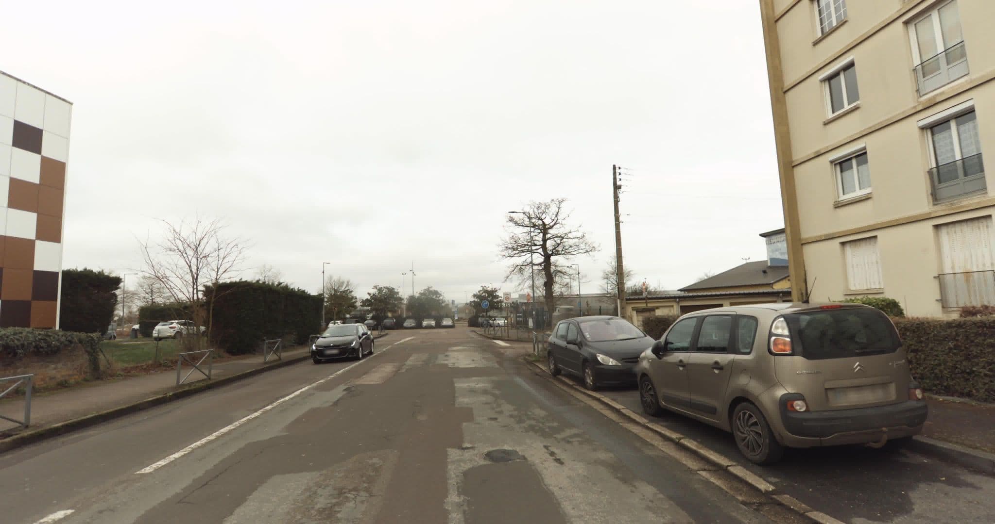 Street view near ibis budget Rouen Sud Zénith, Le Grand-Quevilly — © sogefi (CC BY-SA · Mapillary)