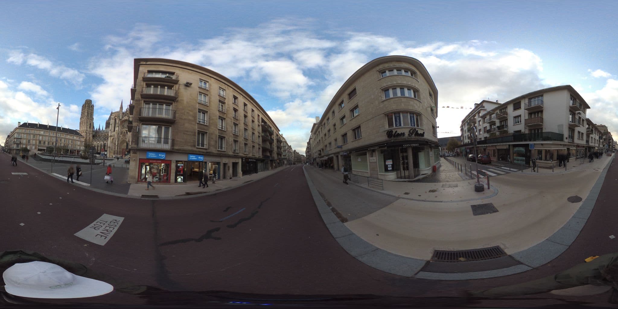 Street view near Selectour - Hangard Voyages, Rouen — © geovelo (CC BY-SA · Mapillary)