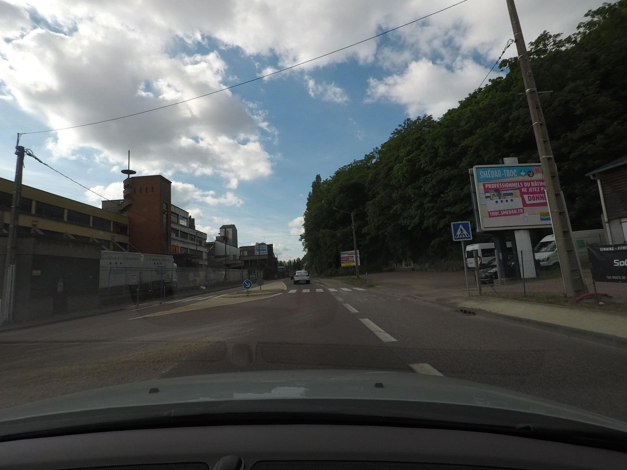 Street view near Appartement Rouen au Calme pour Groupe, Sotteville-lès-Rouen — © maftieu (CC BY-SA · Mapillary)