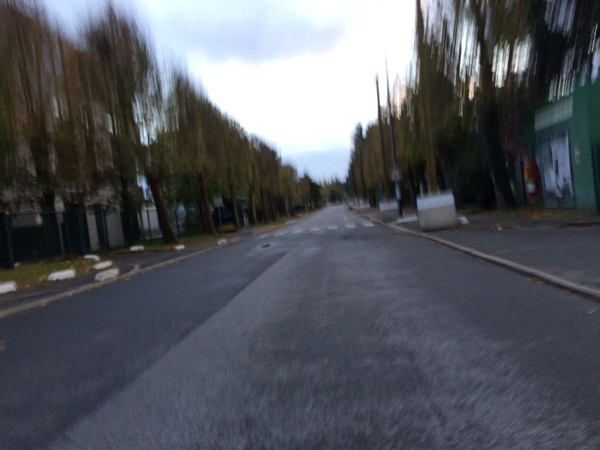 Street view near Orion Industrie, Orsay — © josmougn (CC BY-SA · Mapillary)