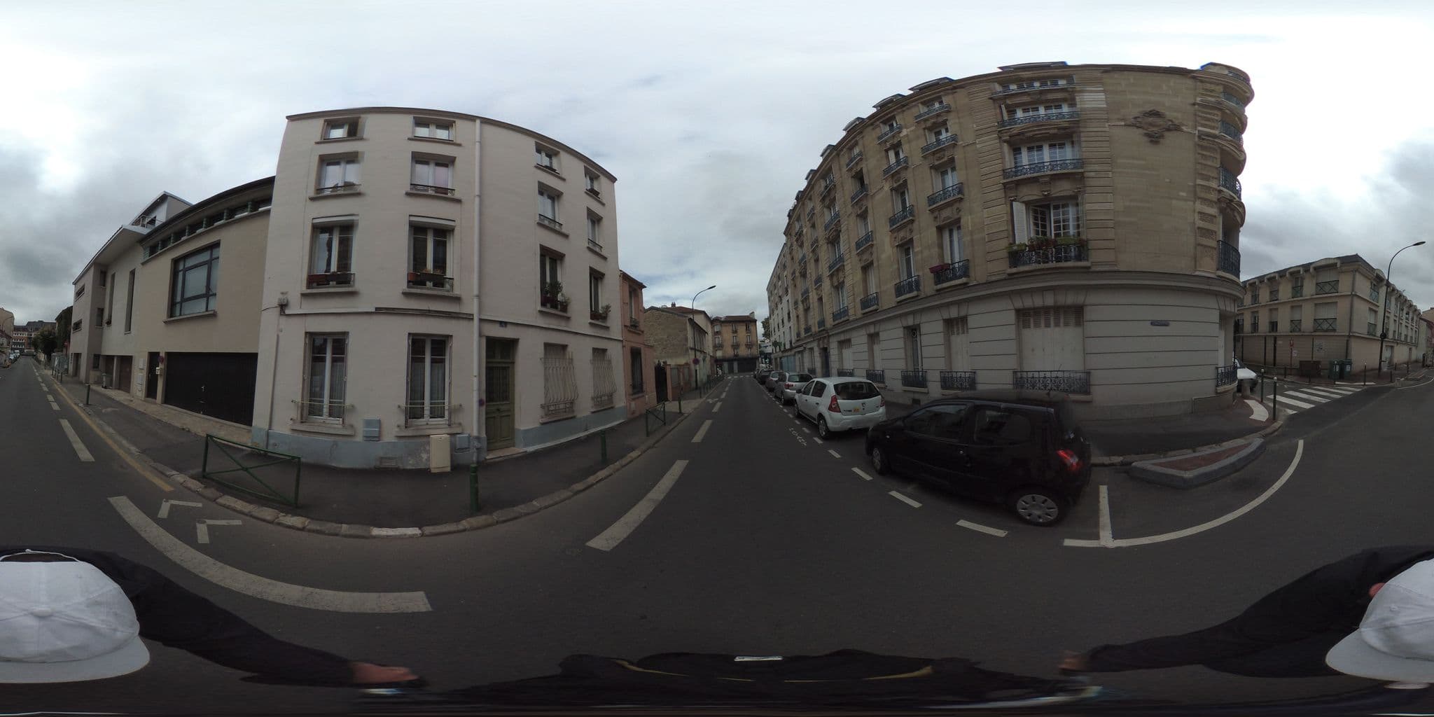 Street view near Le Jardin de Cécile et Benoit, Malakoff — © geovelo (CC BY-SA · Mapillary)