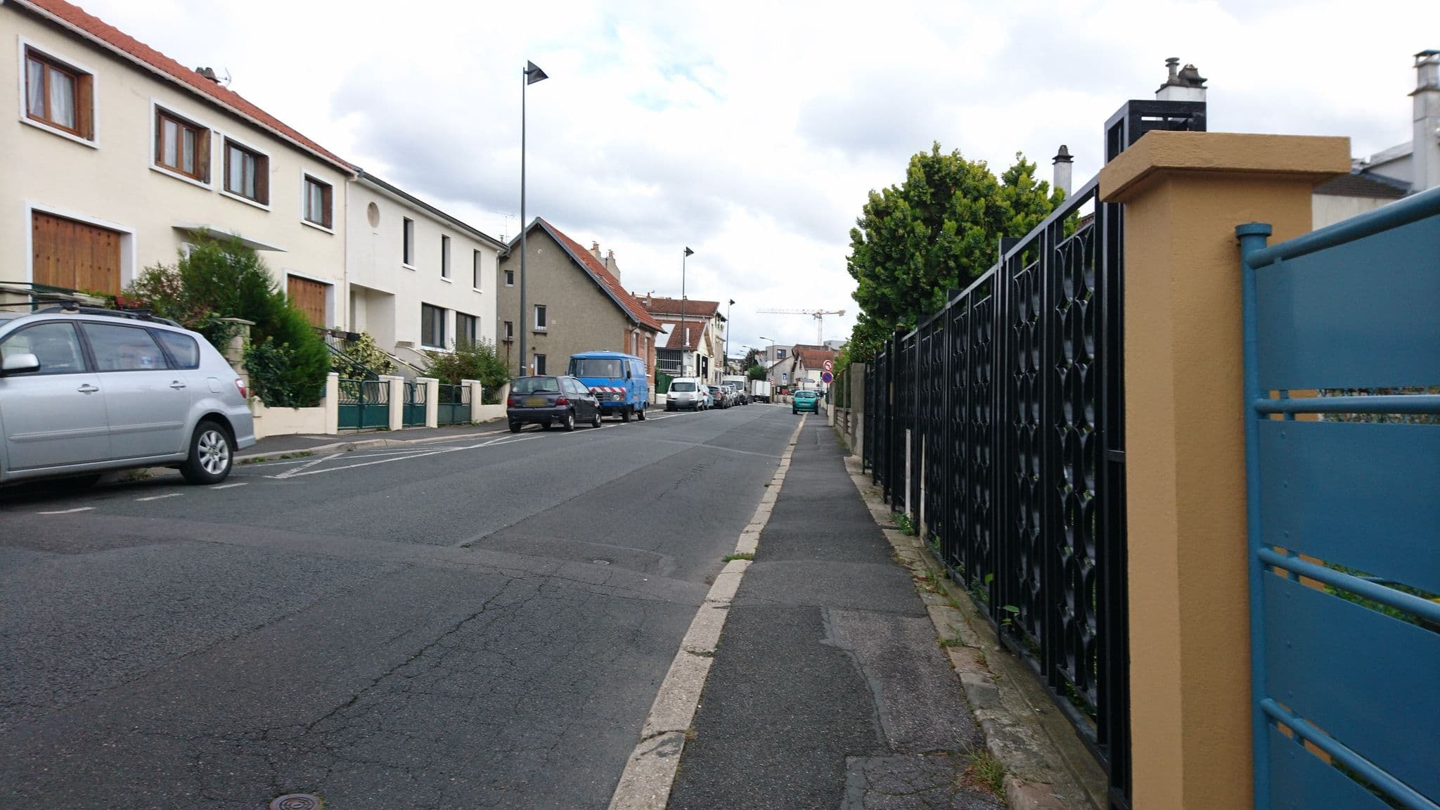 Street view near hotel de la paix, Châtillon — © jeanfrancis (CC BY-SA · Mapillary)