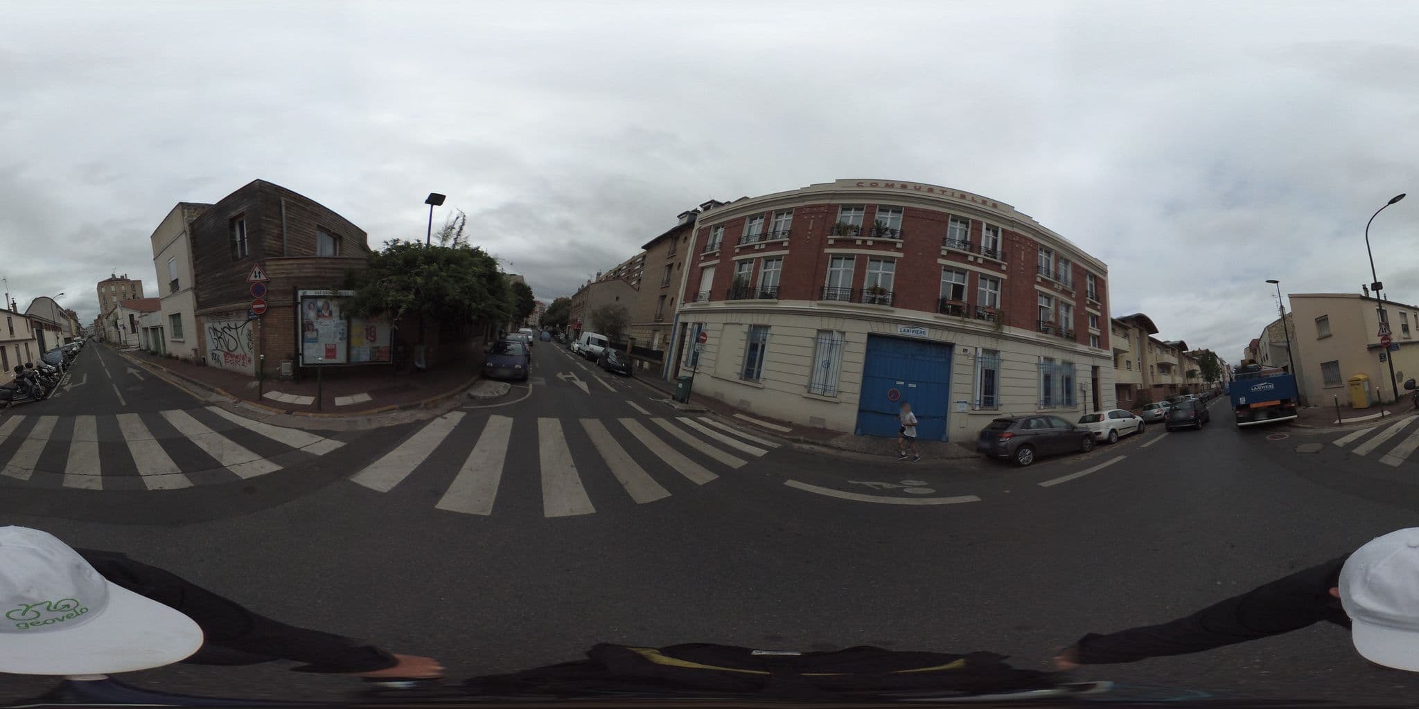 Street view near Click House, Malakoff — © geovelo (CC BY-SA · Mapillary)