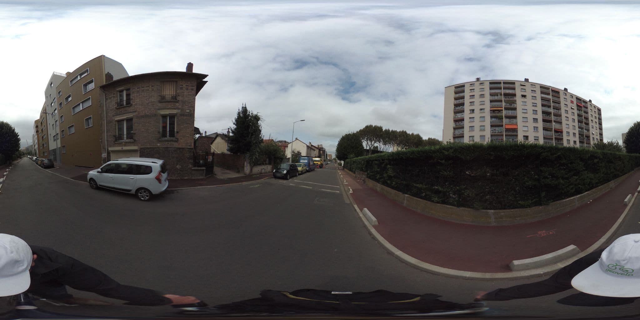 Street view near Hotel Best western carlyle inn, Malakoff — © geovelo (CC BY-SA · Mapillary)