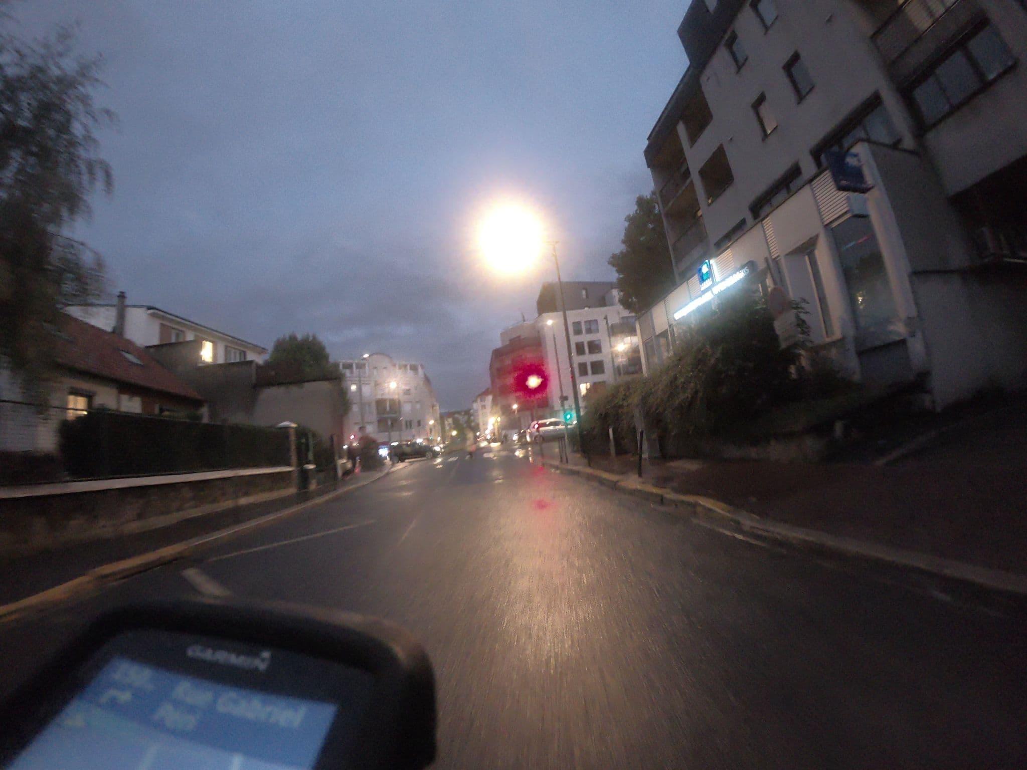 Street view near Hotel Median chatillon, Châtillon — © htonchia (CC BY-SA · Mapillary)