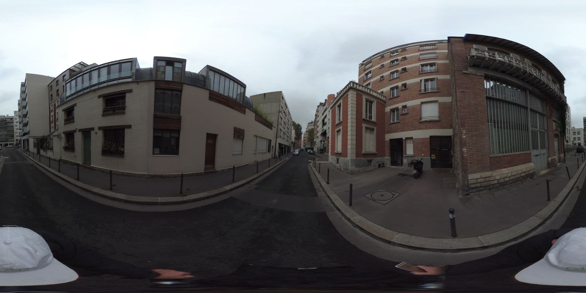 Street view near Holiday Inn Paris - Montparnasse Pasteur, Paris 15 Vaugirard — © geovelo (CC BY-SA · Mapillary)