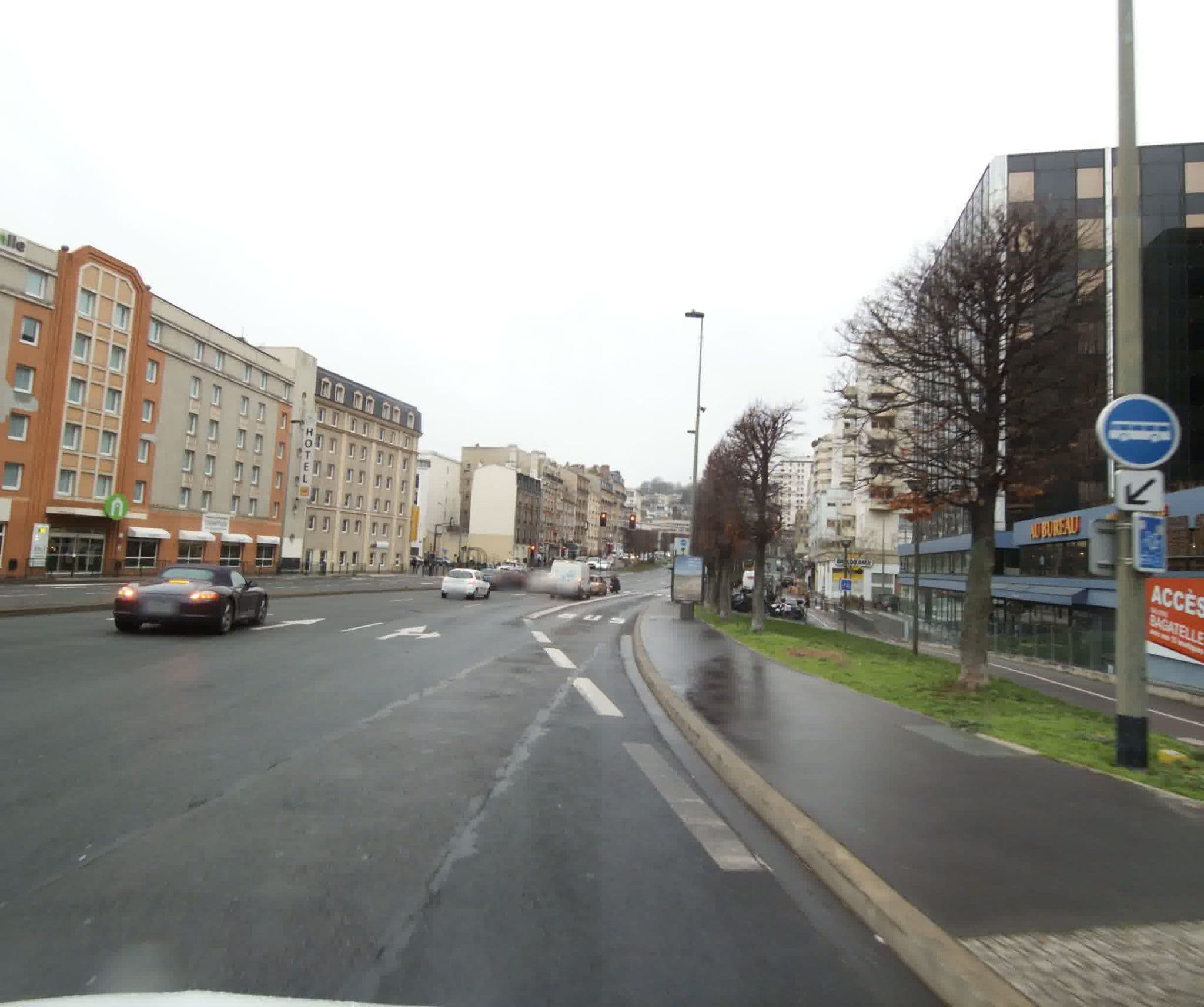 Street view near Bileet, Suresnes — © sogefi (CC BY-SA · Mapillary)