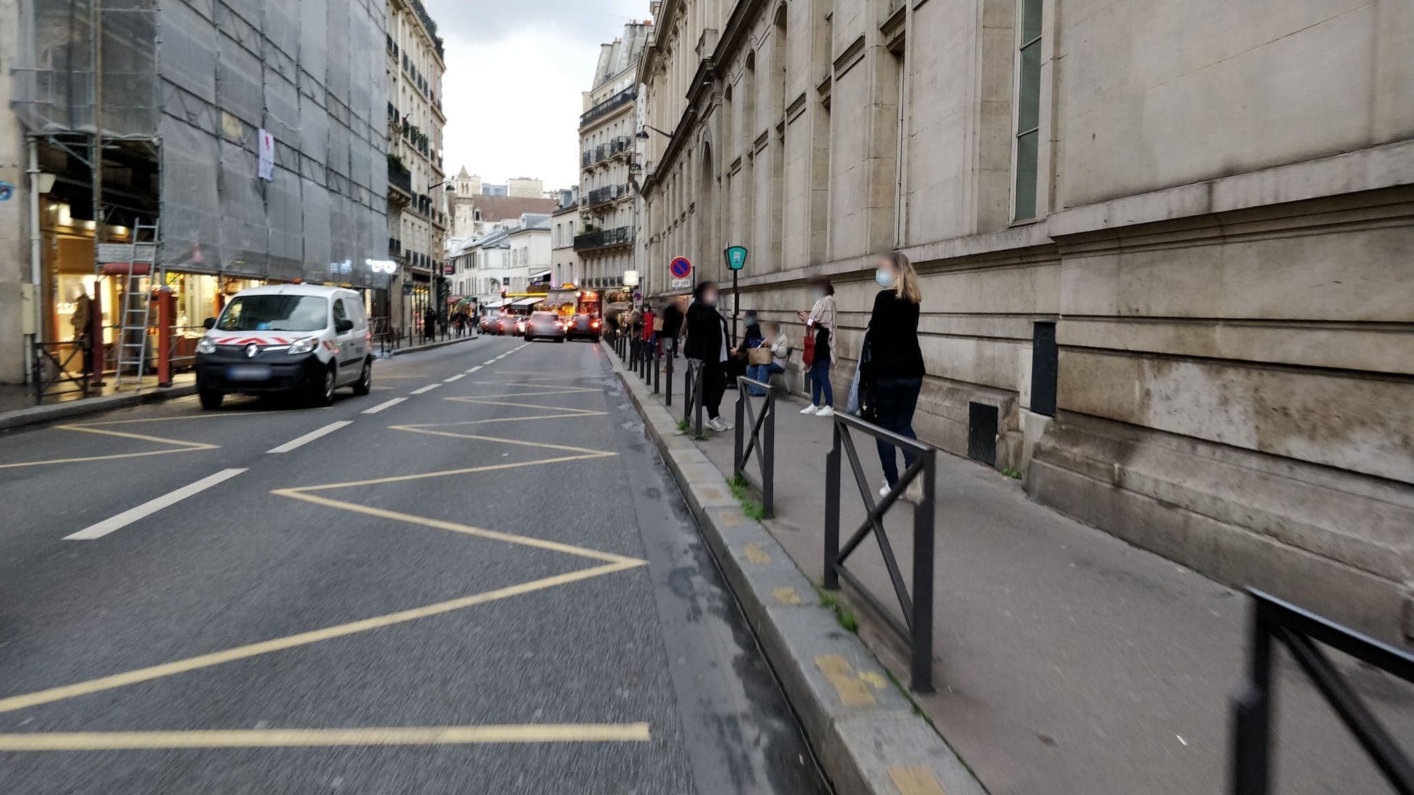 Street view near Waytostay, Paris 16 Passy — © overflorian (CC BY-SA · Mapillary)
