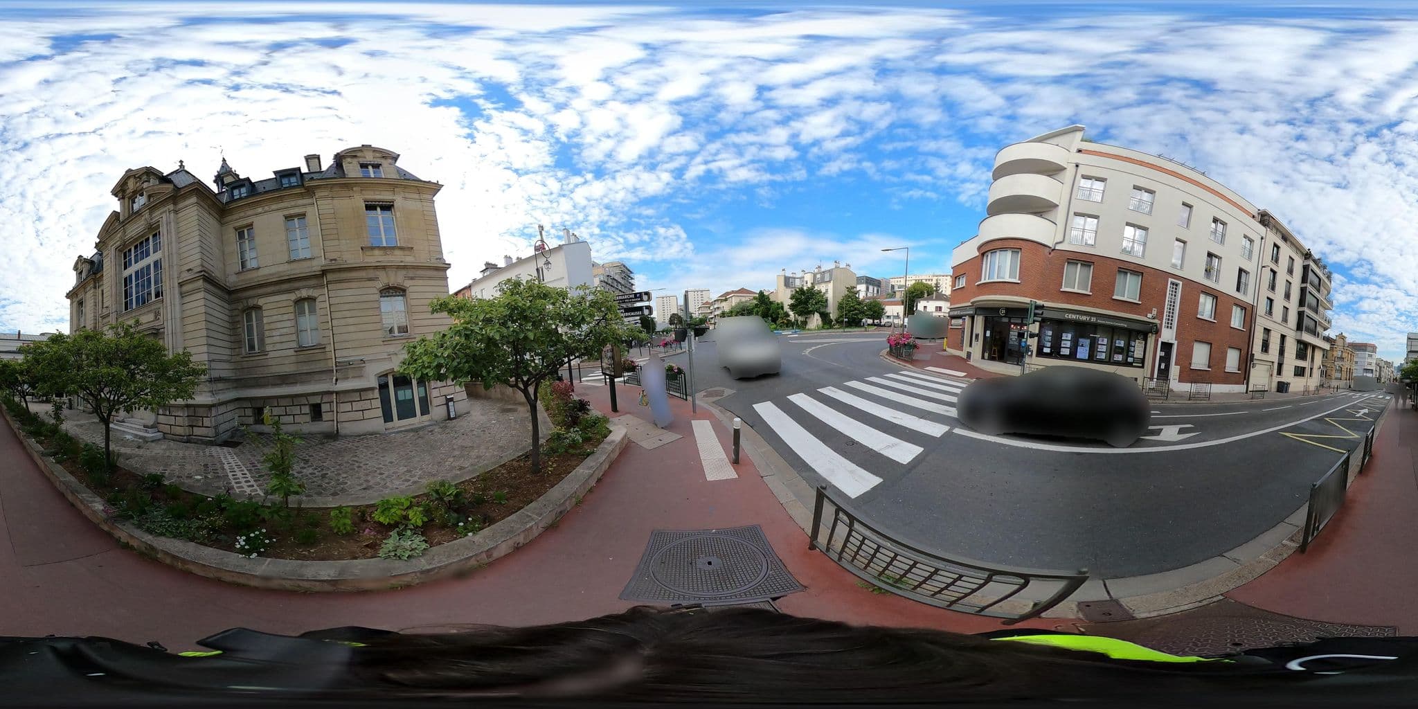 Street view near Hôtel Astor Suresnes, Suresnes — © cartocite (CC BY-SA · Mapillary)