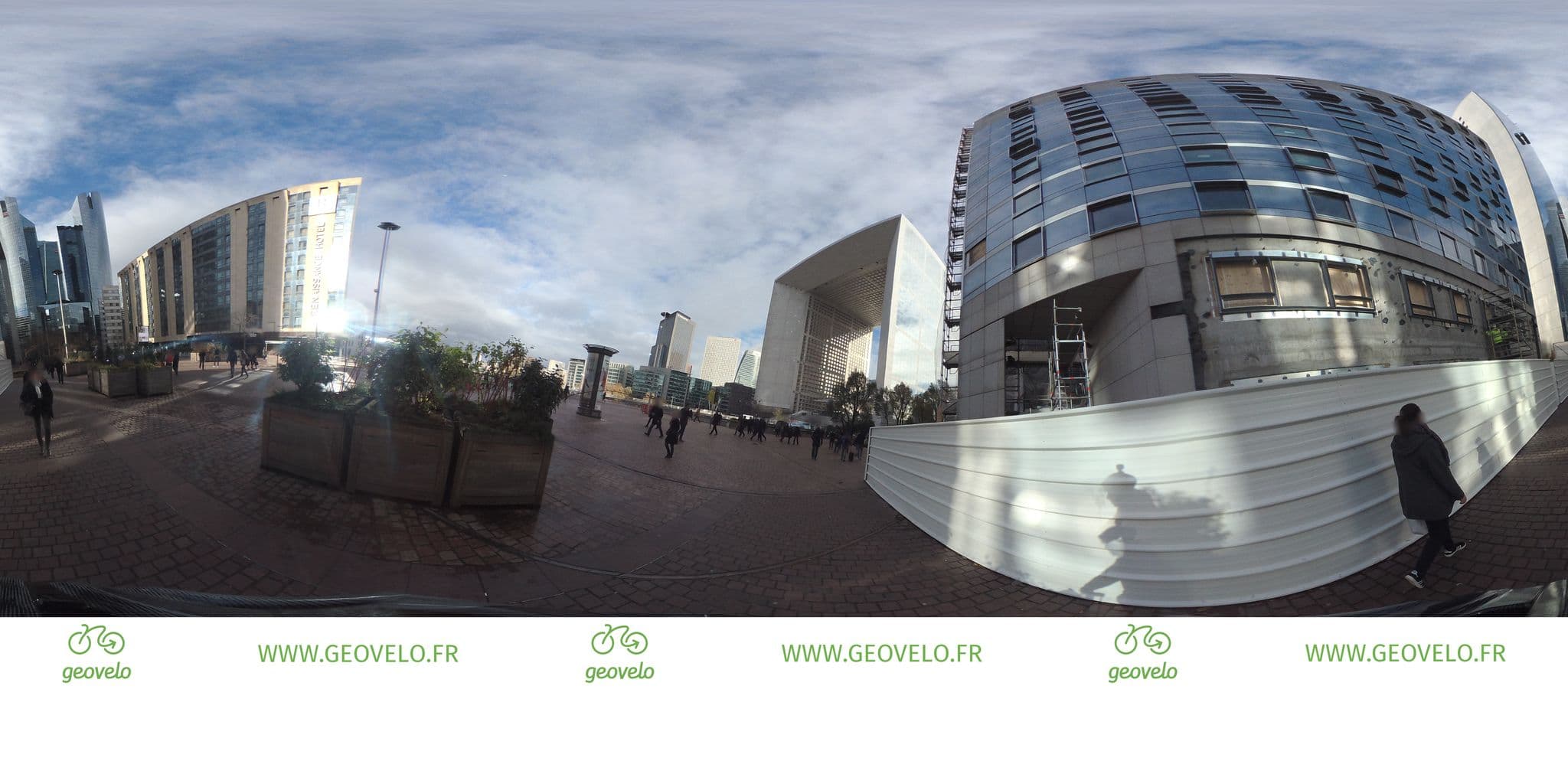 Street view near Luxury Hotels International Of France, La Defense — © simon_geovelo (CC BY-SA · Mapillary)