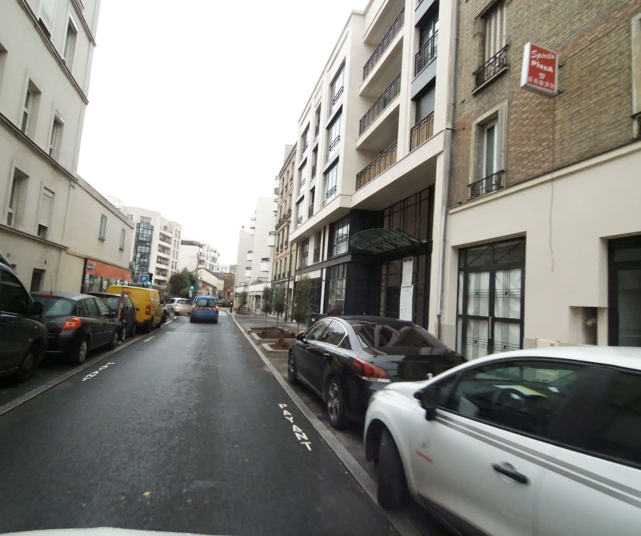 Street view near Selectour - Voyages Menara Suresnes, Puteaux — © sogefi (CC BY-SA · Mapillary)