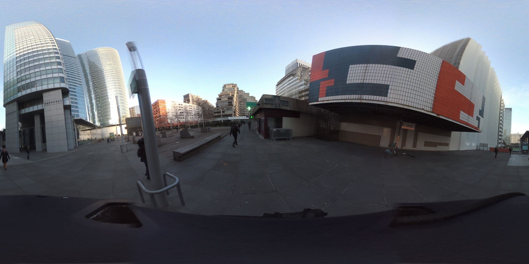 Street view near Sequanaise de Gestion et de Services, Courbevoie — © simon_geovelo (CC BY-SA · Mapillary)