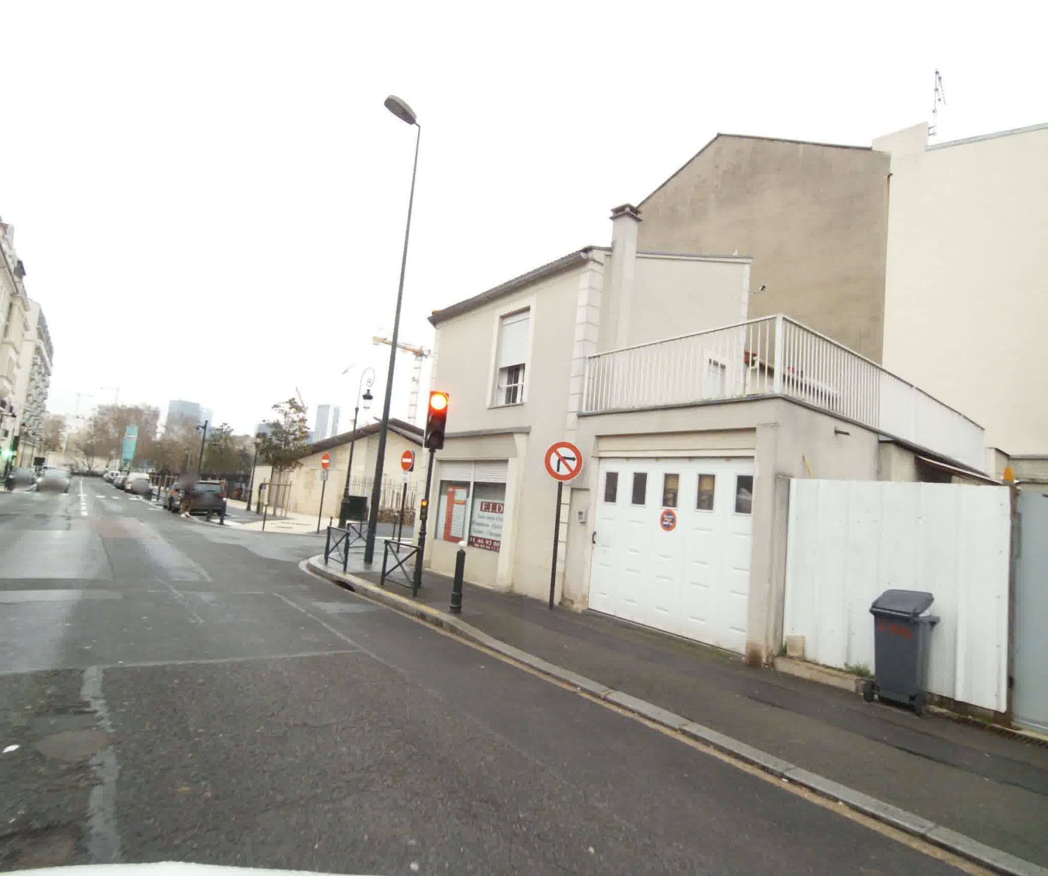 Street view near Médicis Home Puteaux, Puteaux — © sogefi (CC BY-SA · Mapillary)