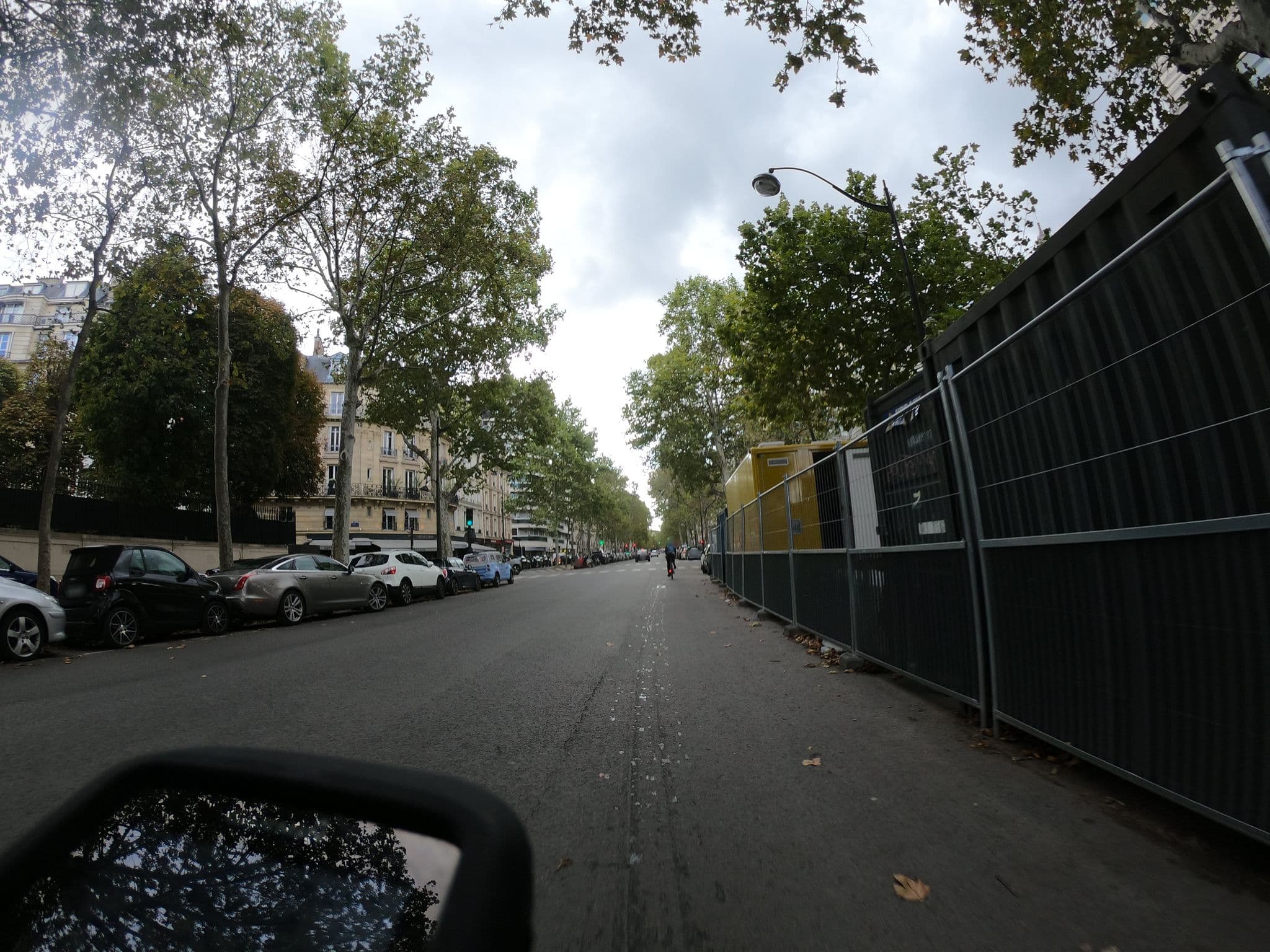 Street view near Hotel Eiffel Tower Avenue Rapp, Paris 07 Palais-Bourbon — © htonchia (CC BY-SA · Mapillary)