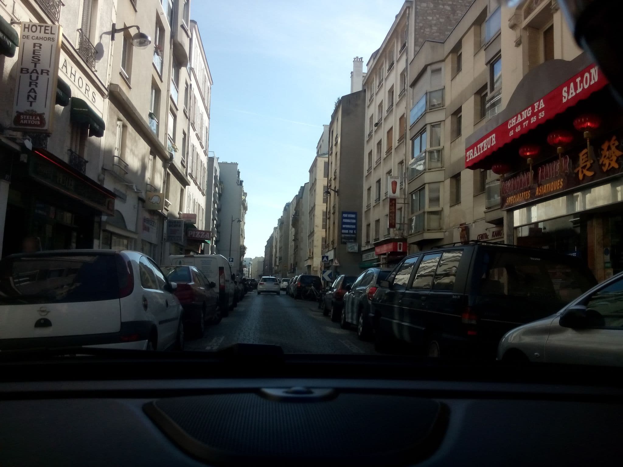 Street view near Hôtel de Cahors, Paris 15 Vaugirard — © jibec (CC BY-SA · Mapillary)