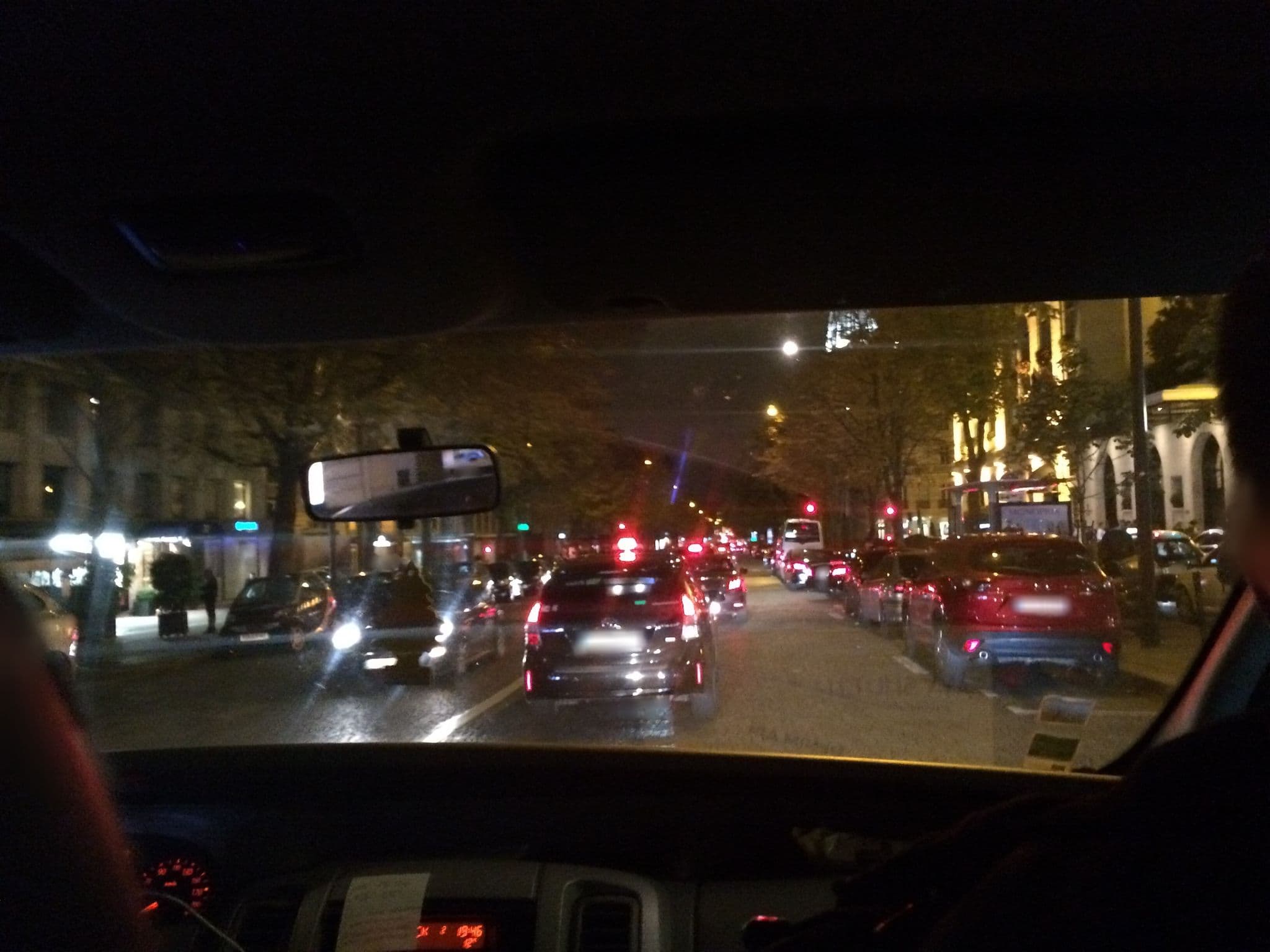 Street view near Waytostay, Paris 08 Élysée — © chuck (CC BY-SA · Mapillary)