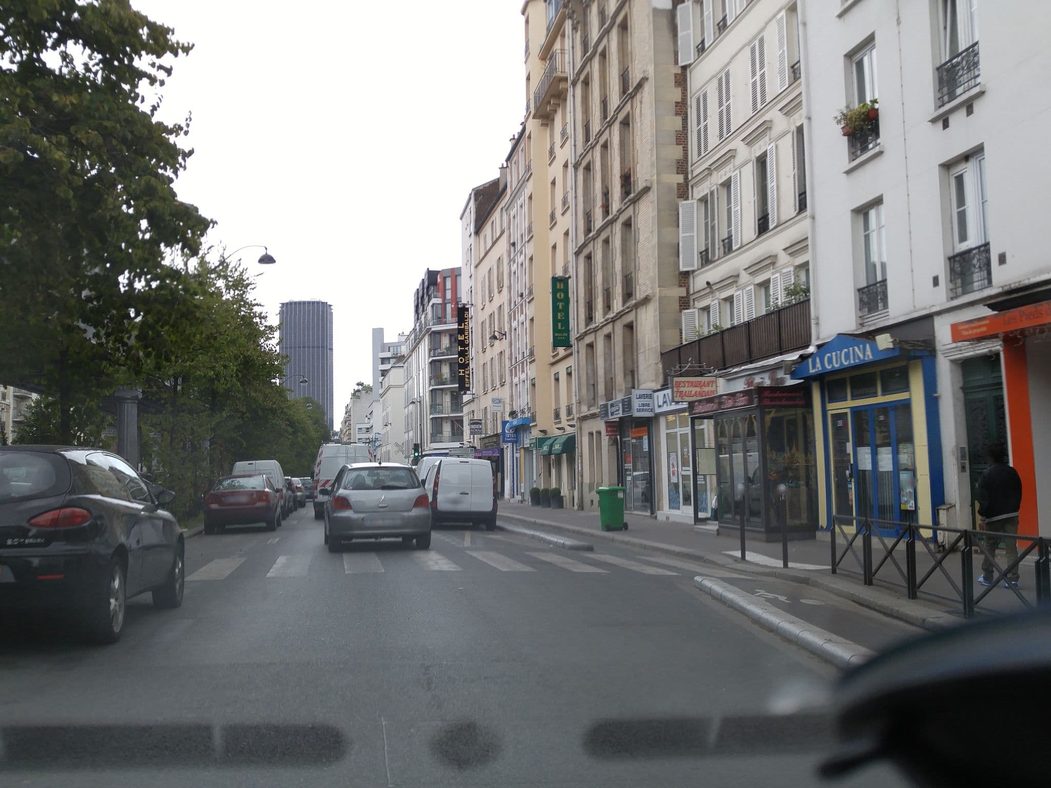 Street view near Charmant studio neuf proche Tour Eiffel, Paris 15 Vaugirard — © po_gregoire (CC BY-SA · Mapillary)