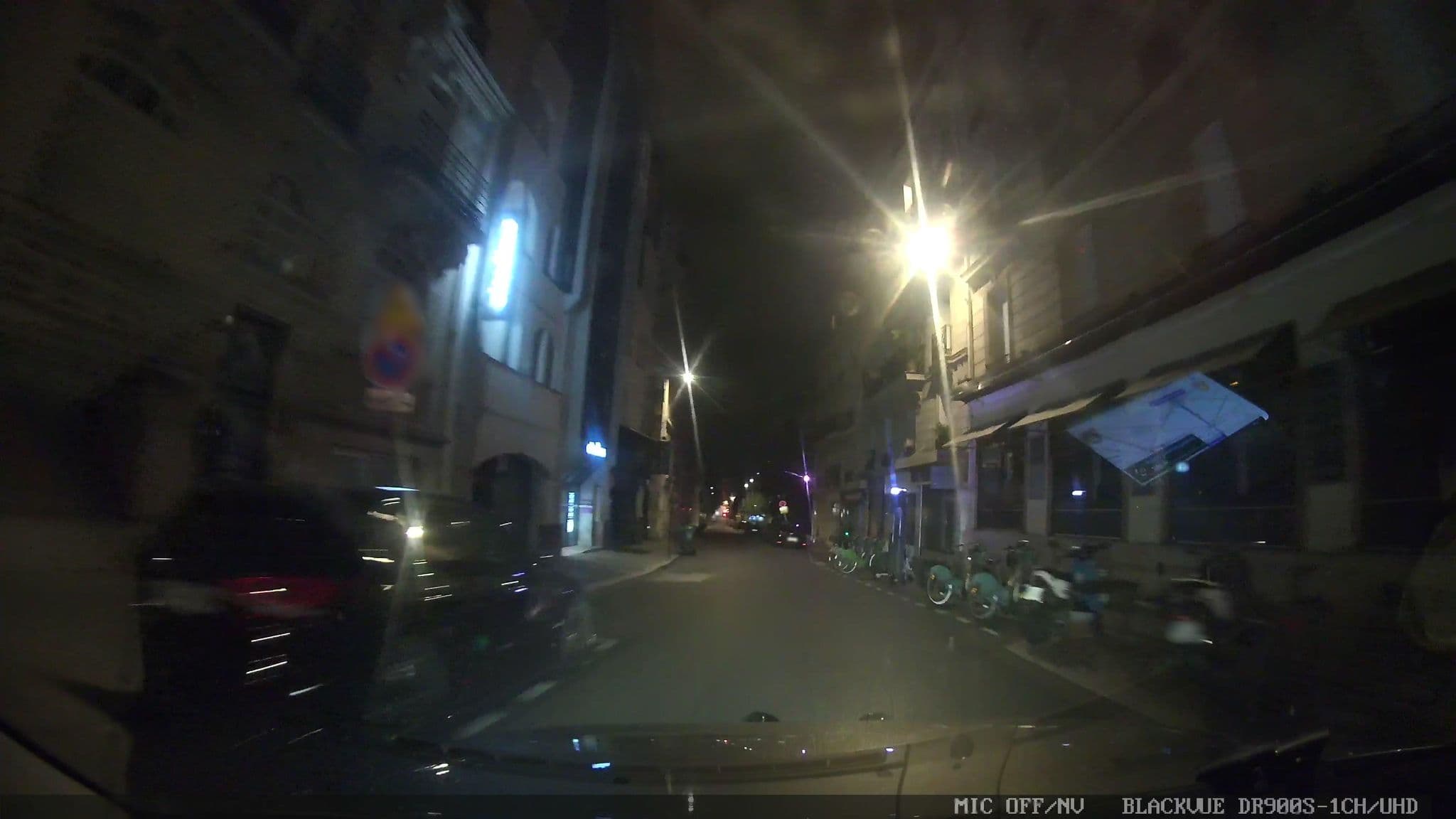 Street view near Apart'Hôtel Citadines, Paris 16 Passy — © grobin (CC BY-SA · Mapillary)