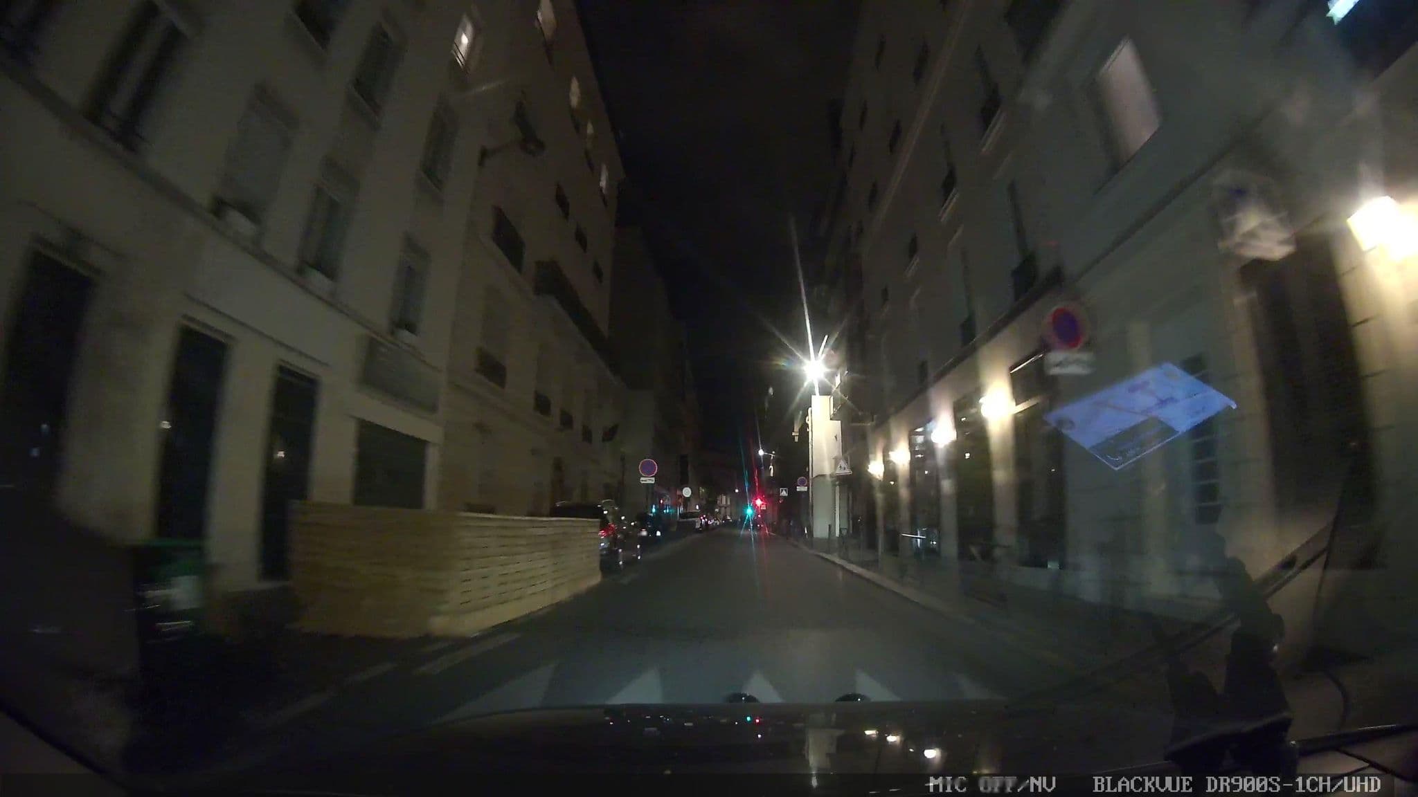 Street view near Hotel Floride Etoile, Paris 16 Passy — © grobin (CC BY-SA · Mapillary)