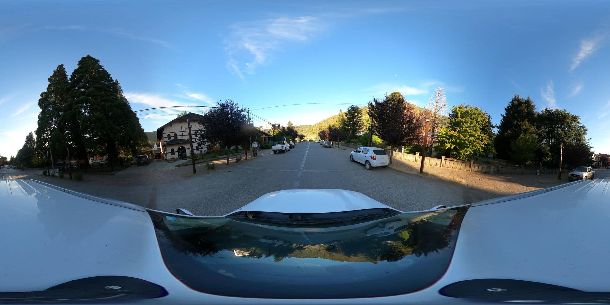 Street view near La Posta del Cazador, San Martín de los Andes