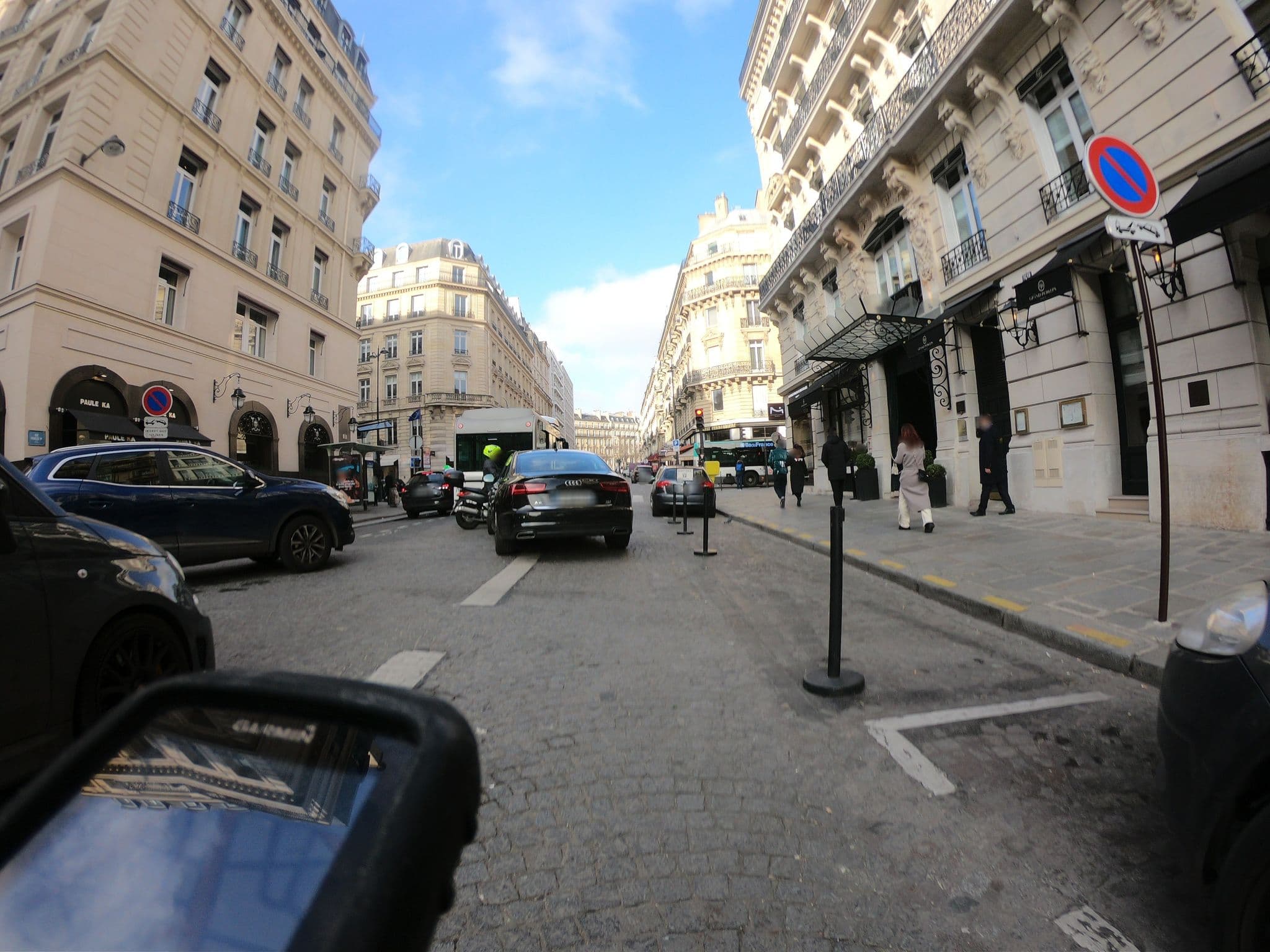 Street view near Hôtel Grand Powers, Paris 08 Élysée — © htonchia (CC BY-SA · Mapillary)