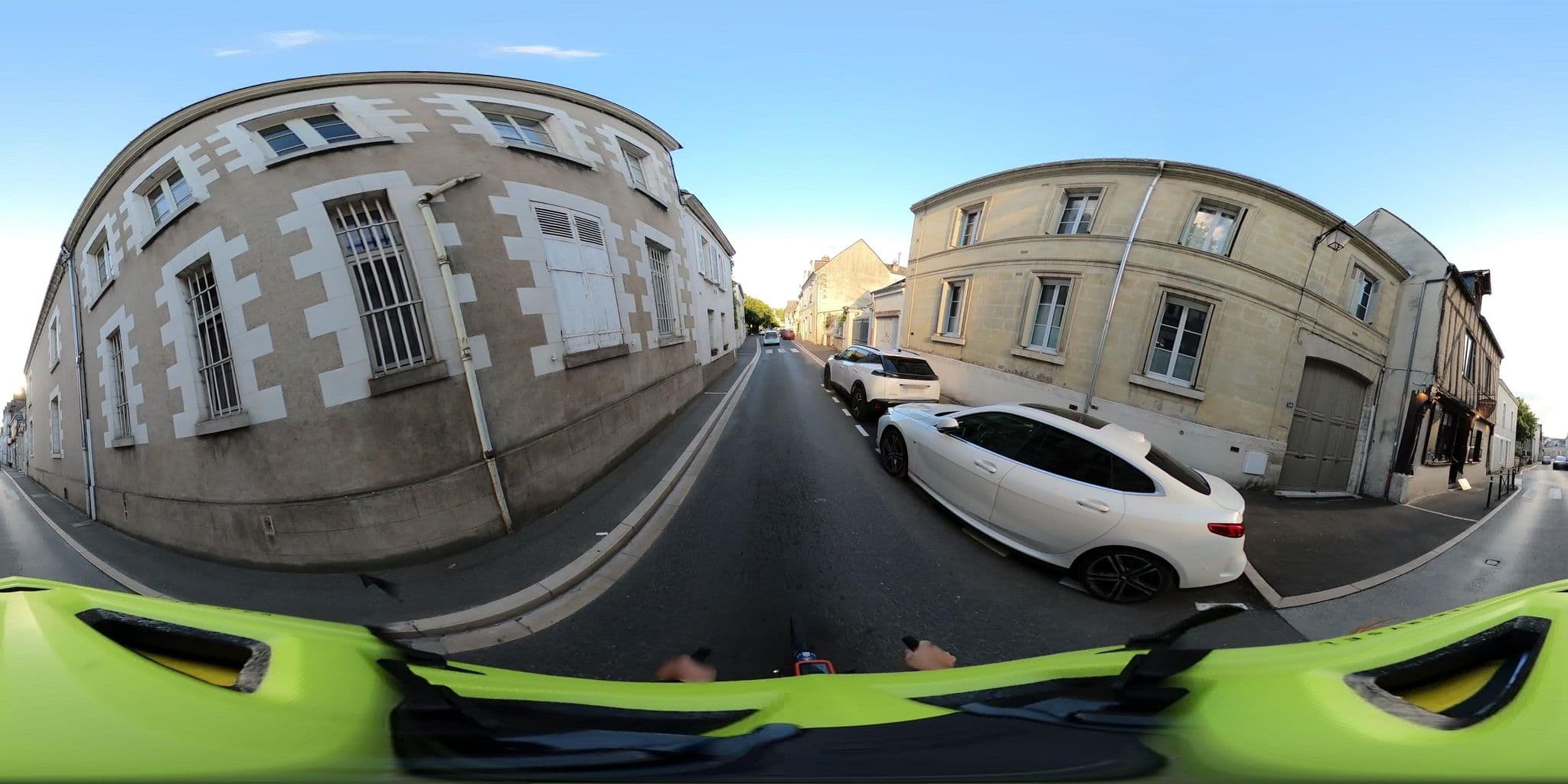 Street view near Le Clos d'Amboise, Amboise — © velocamion (CC BY-SA · Mapillary)