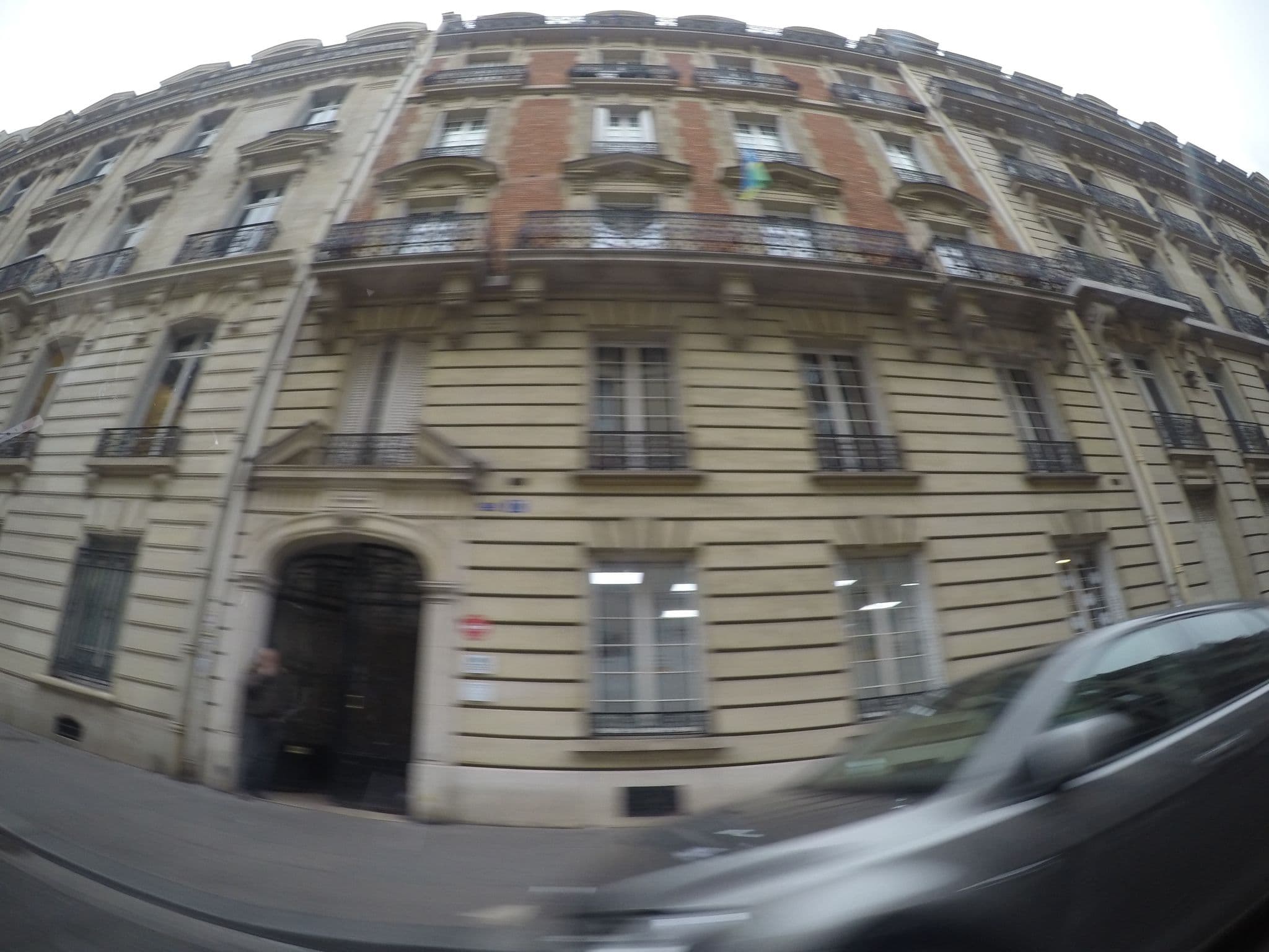 Street view near Canopy by Hilton Paris Trocadero, Paris 16 Passy — © ccossio (CC BY-SA · Mapillary)