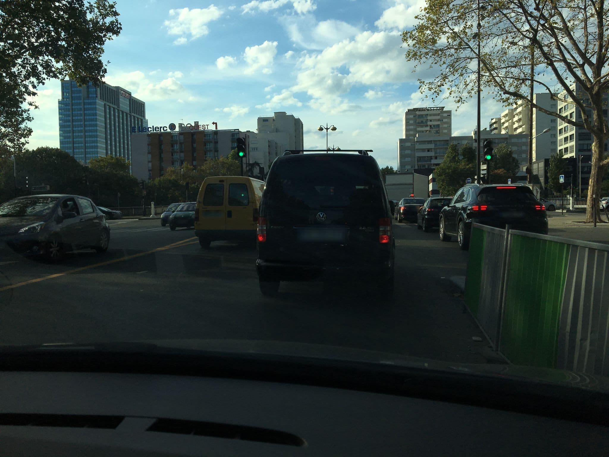 Street view near Room 311, Levallois-Perret — © cabinetcourbi (CC BY-SA · Mapillary)