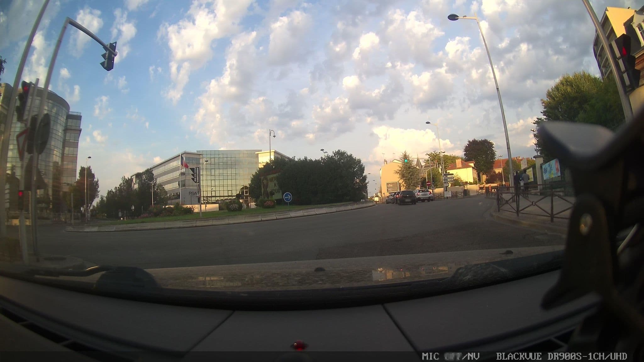 Street view near ibis Poissy, Poissy — © grobin (CC BY-SA · Mapillary)