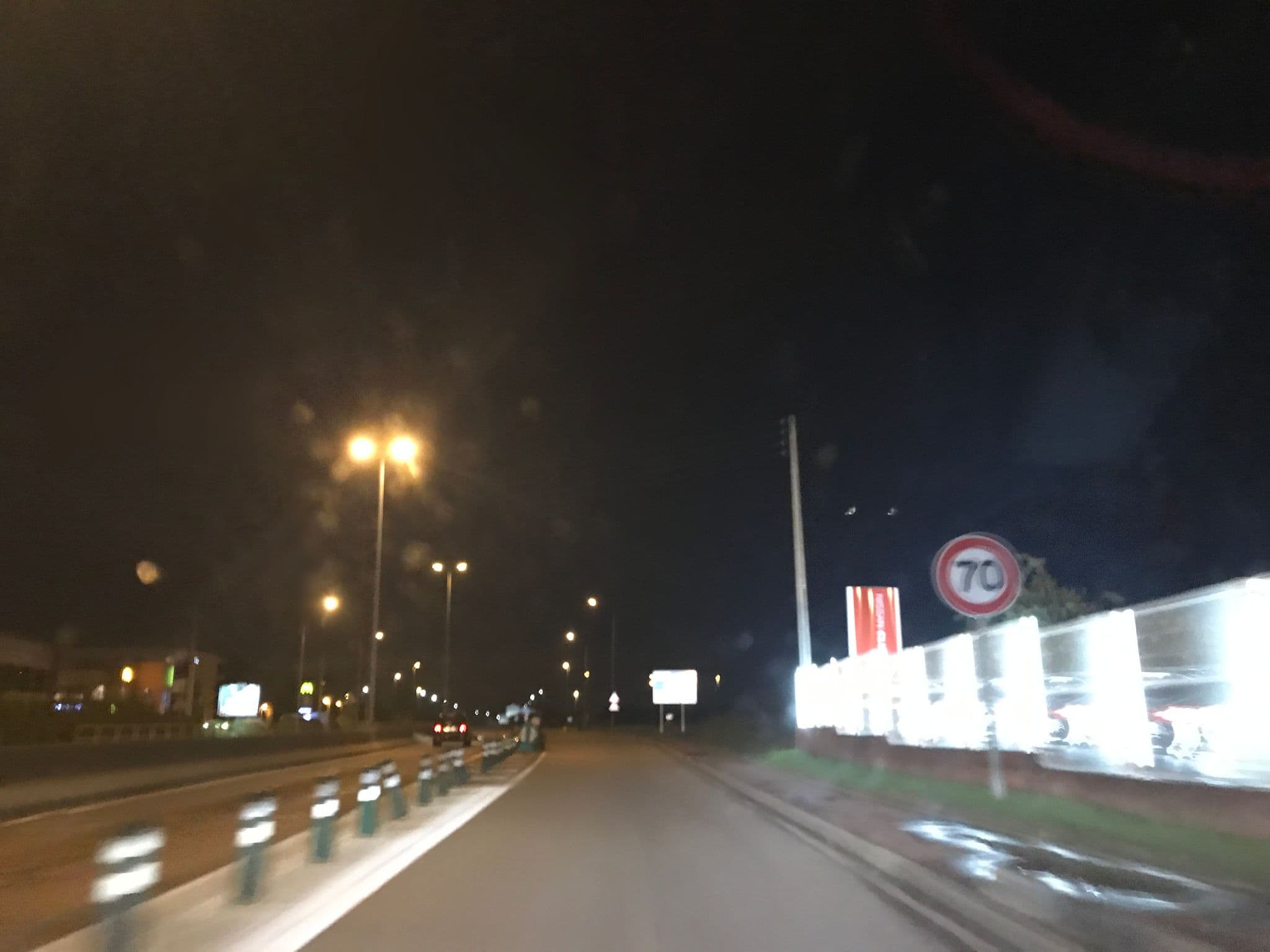 Street view near Etap Hôtel, Orgeval — © fpm (CC BY-SA · Mapillary)