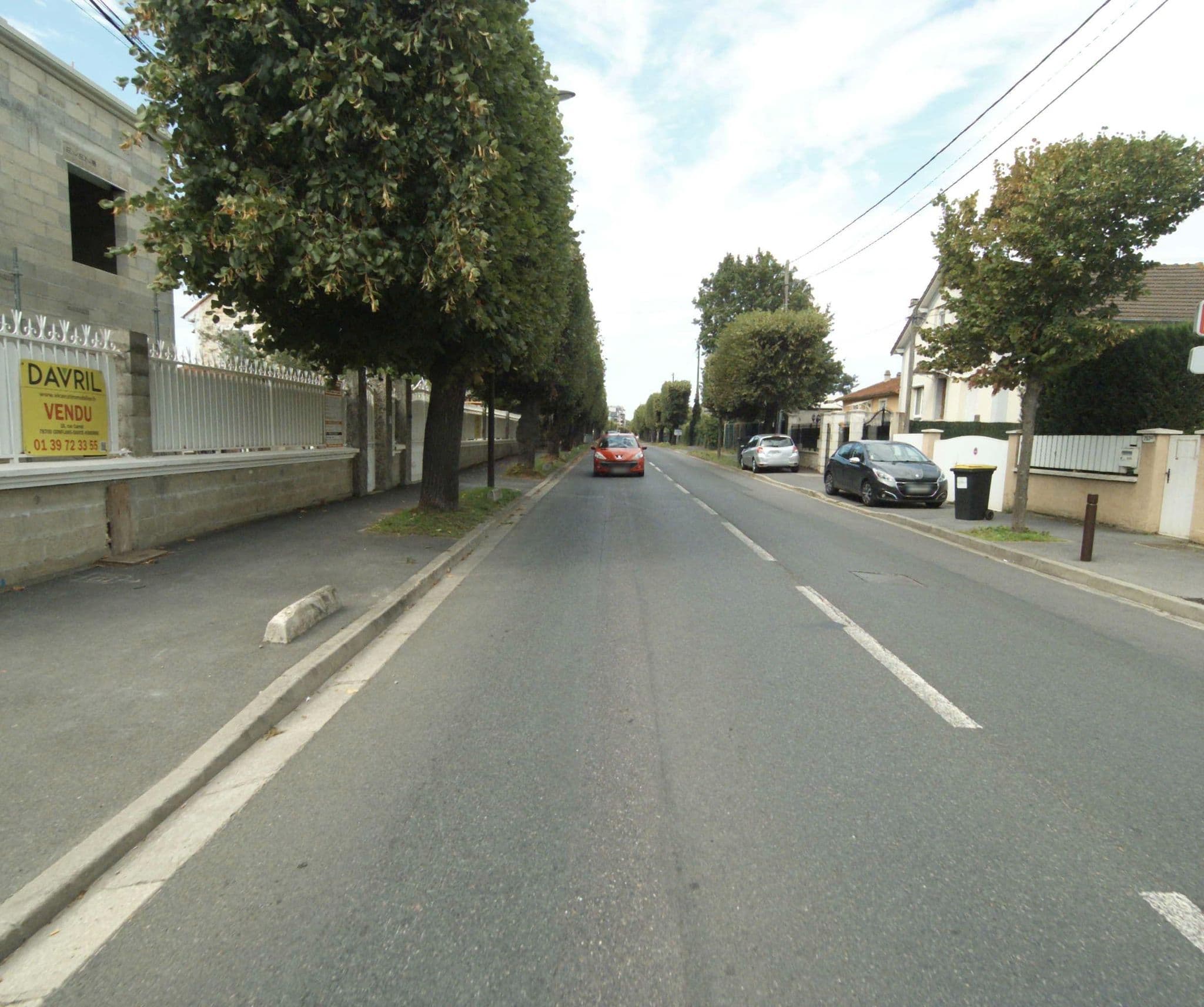 Street view near Le Rond-Point, Éragny — © service_geomatique (CC BY-SA · Mapillary)