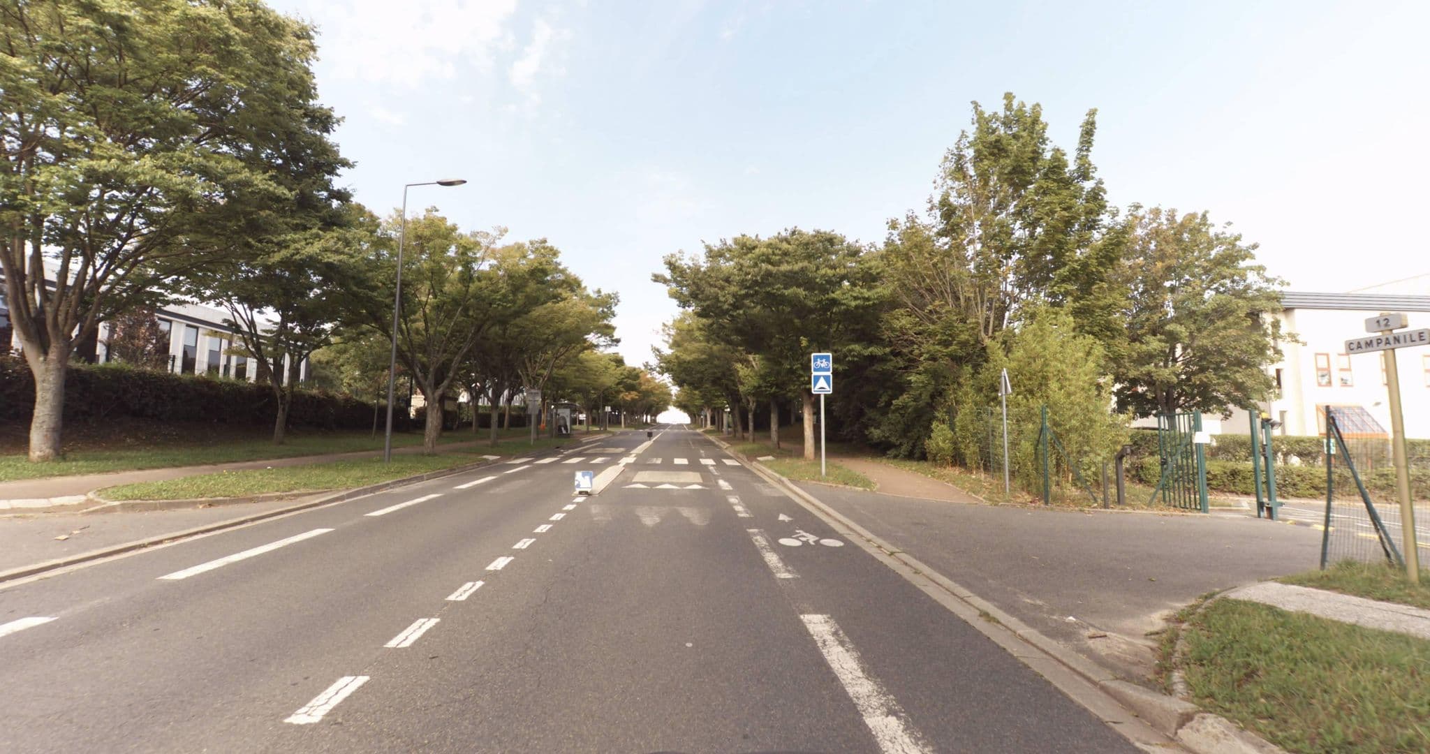 Street view near Hôtel Grill Campanile, Osny — © service_geomatique (CC BY-SA · Mapillary)