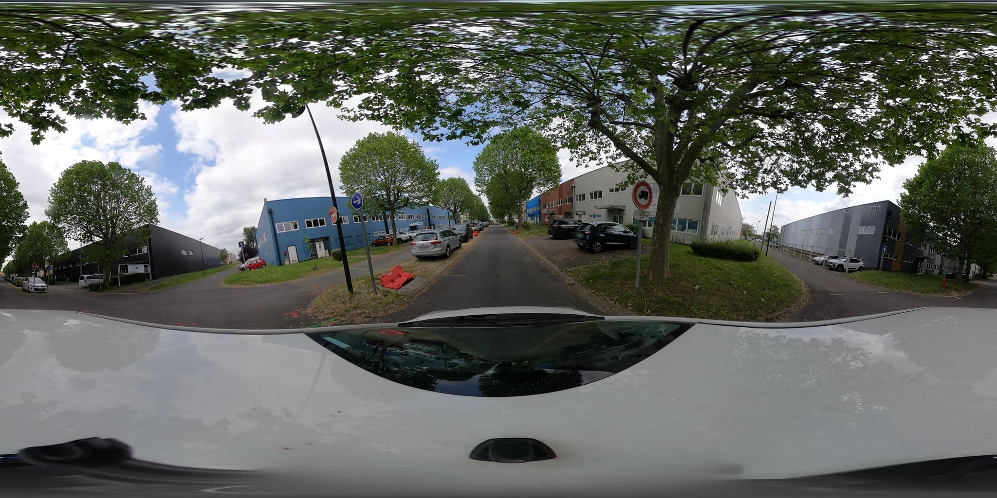 Street view near Gyrdis, Saint-Ouen-l'Aumône — © service_geomatique (CC BY-SA · Mapillary)