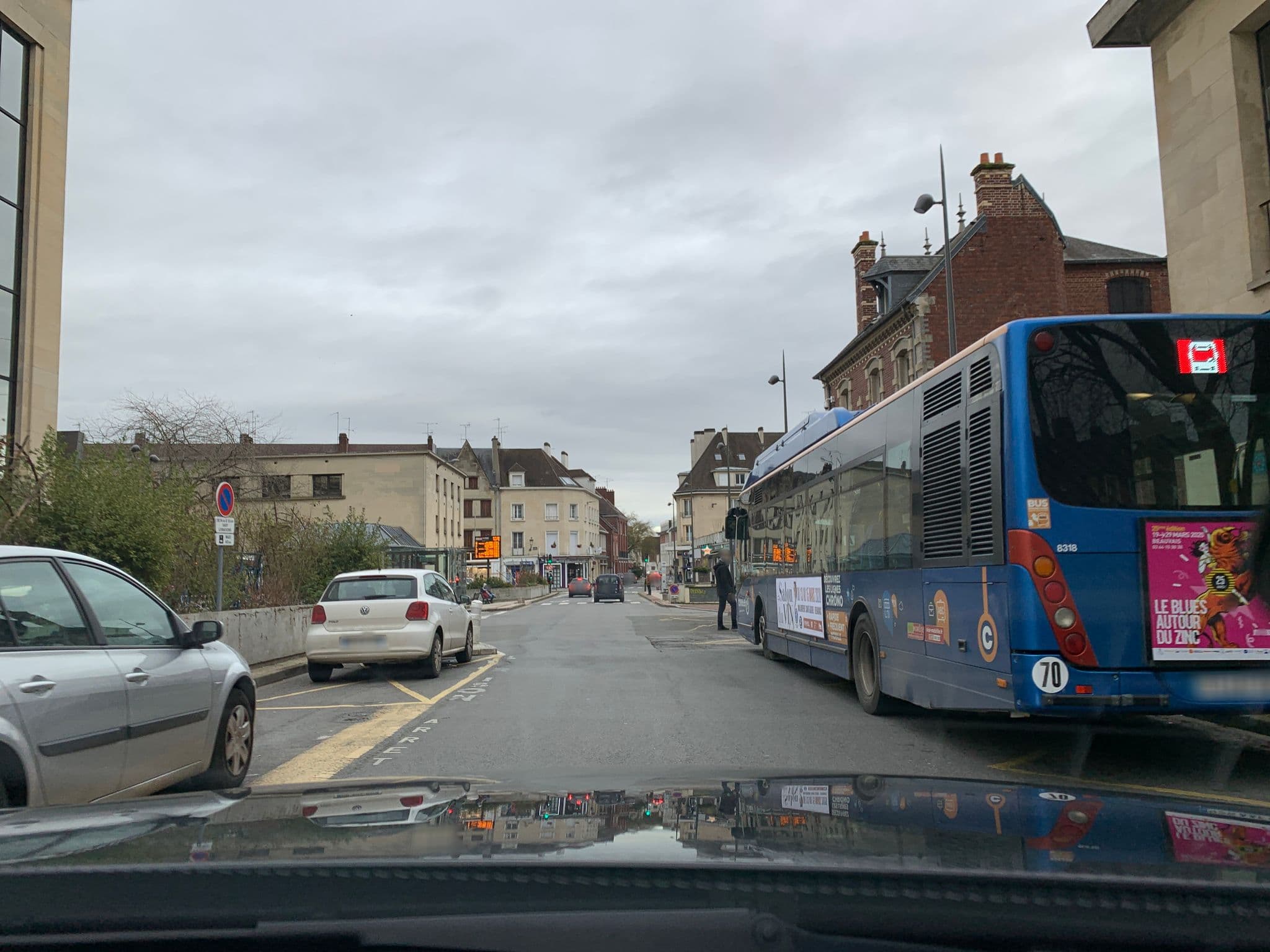 Street view near Gîtes de France, Beauvais — © wasd42 (CC BY-SA · Mapillary)