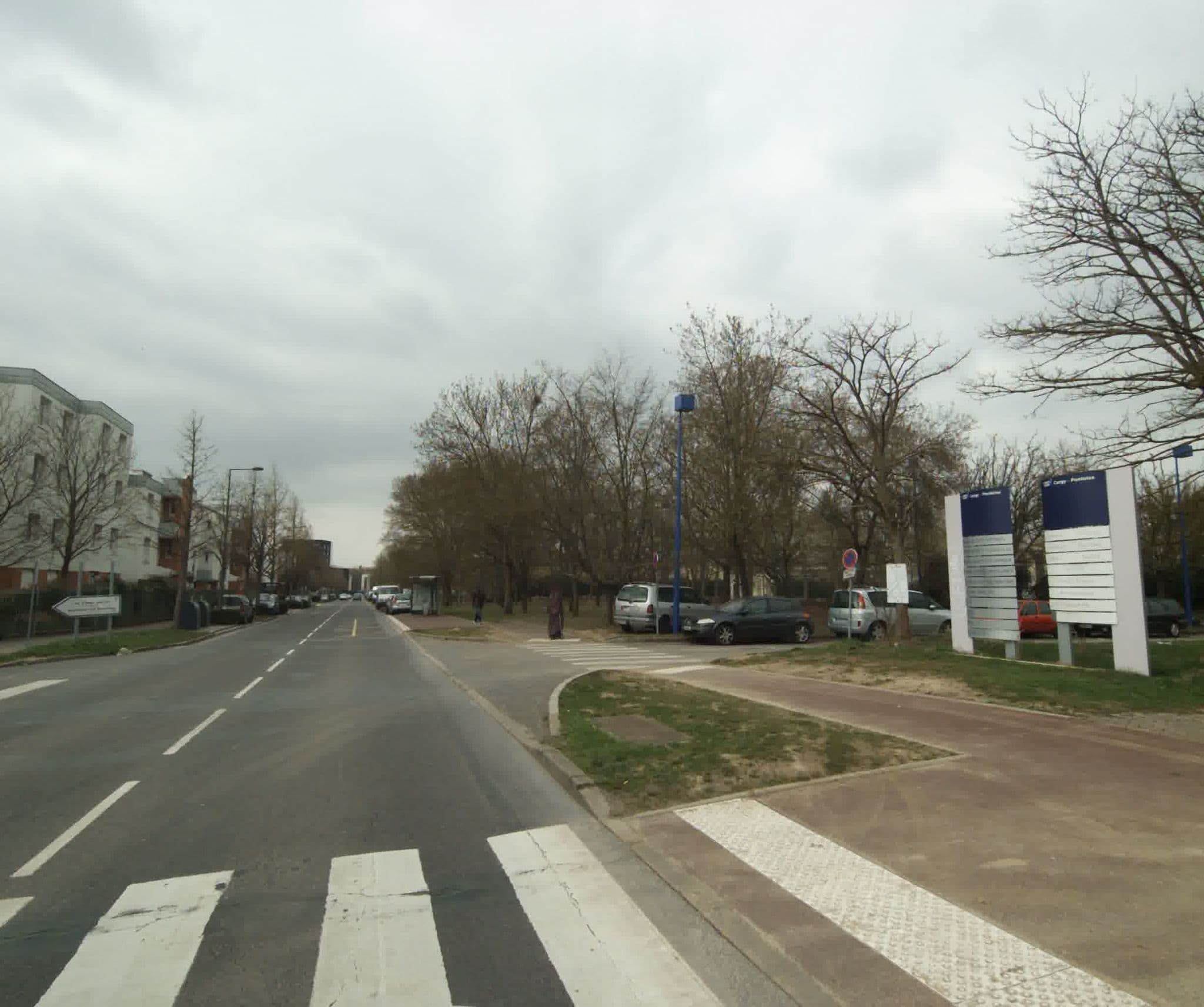 Street view near B&B Hôtel Cergy Saint-Christophe Gare, Vauréal — © sogefi (CC BY-SA · Mapillary)