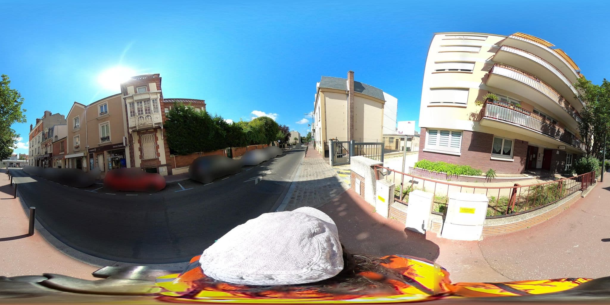 Street view near Selectour - Samcea Voyages, Enghien-les-Bains — © nlehuby (CC BY-SA · Mapillary)
