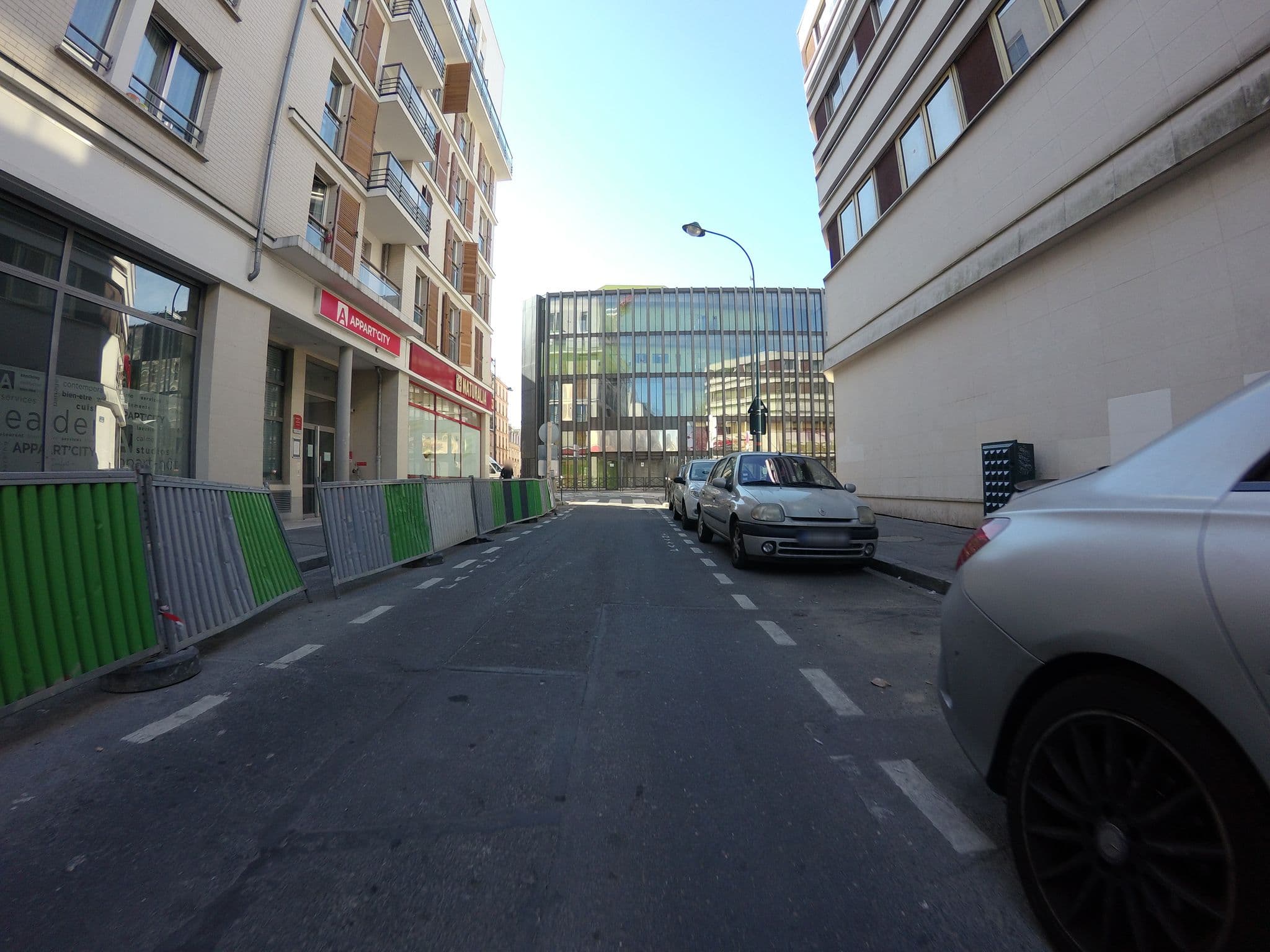 Street view near Appart'City Clichy-la-Garenne, Clichy — © laurentlouf (CC BY-SA · Mapillary)