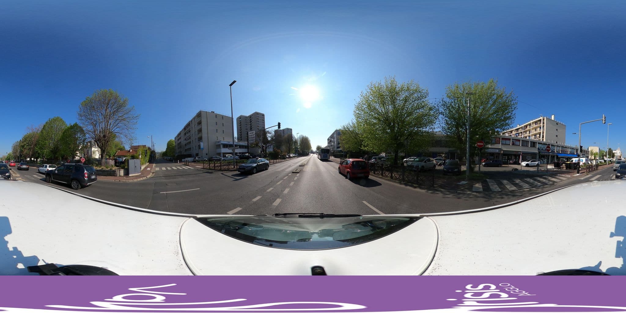 Street view near Hôtel Balladins balladins Eaubonne Eaubonne, Eaubonne — © sigCAVP (CC BY-SA · Mapillary)