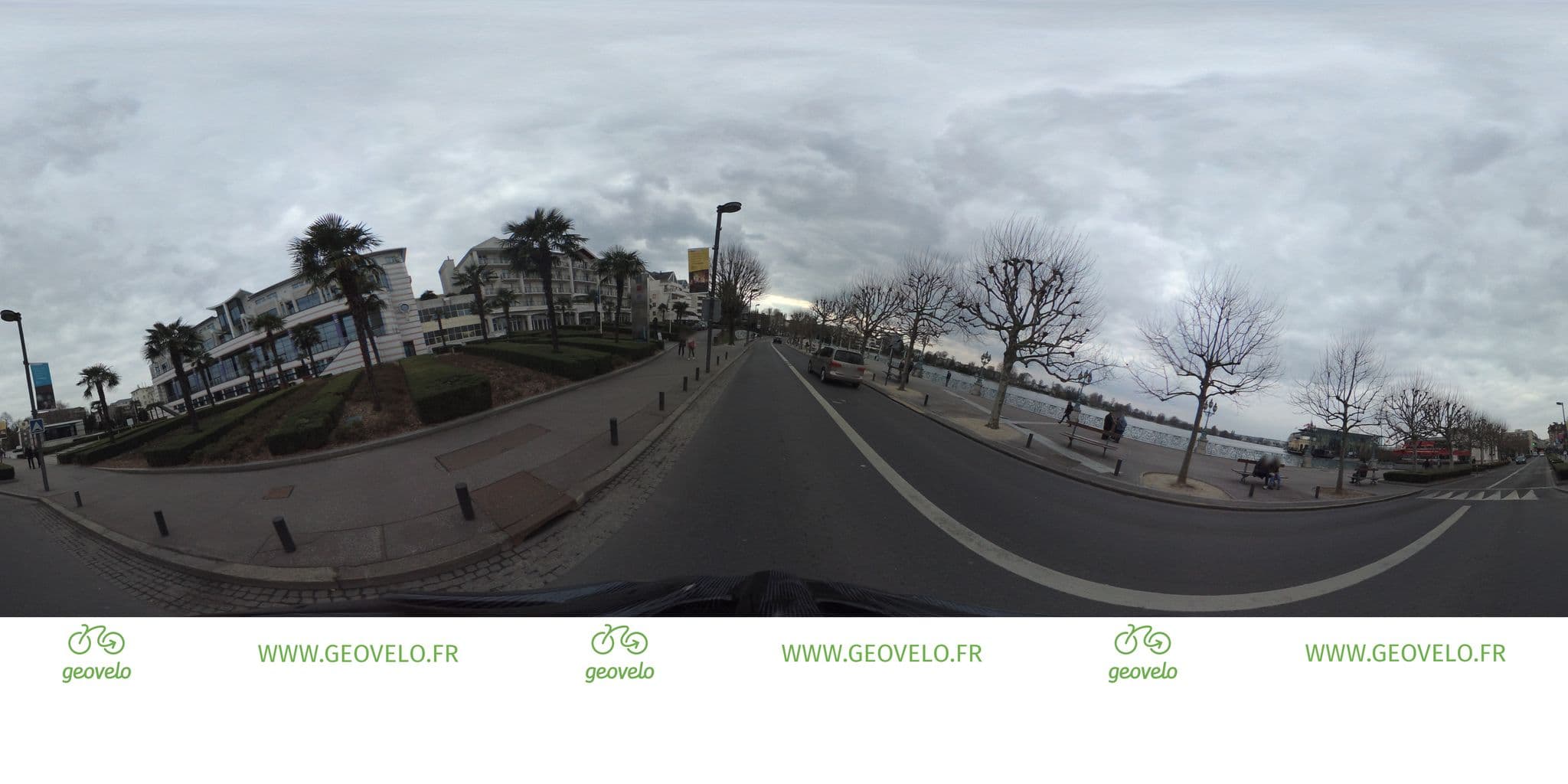 Street view near Hotels Barrière Enghien, Enghien-les-Bains — © simon_geovelo (CC BY-SA · Mapillary)