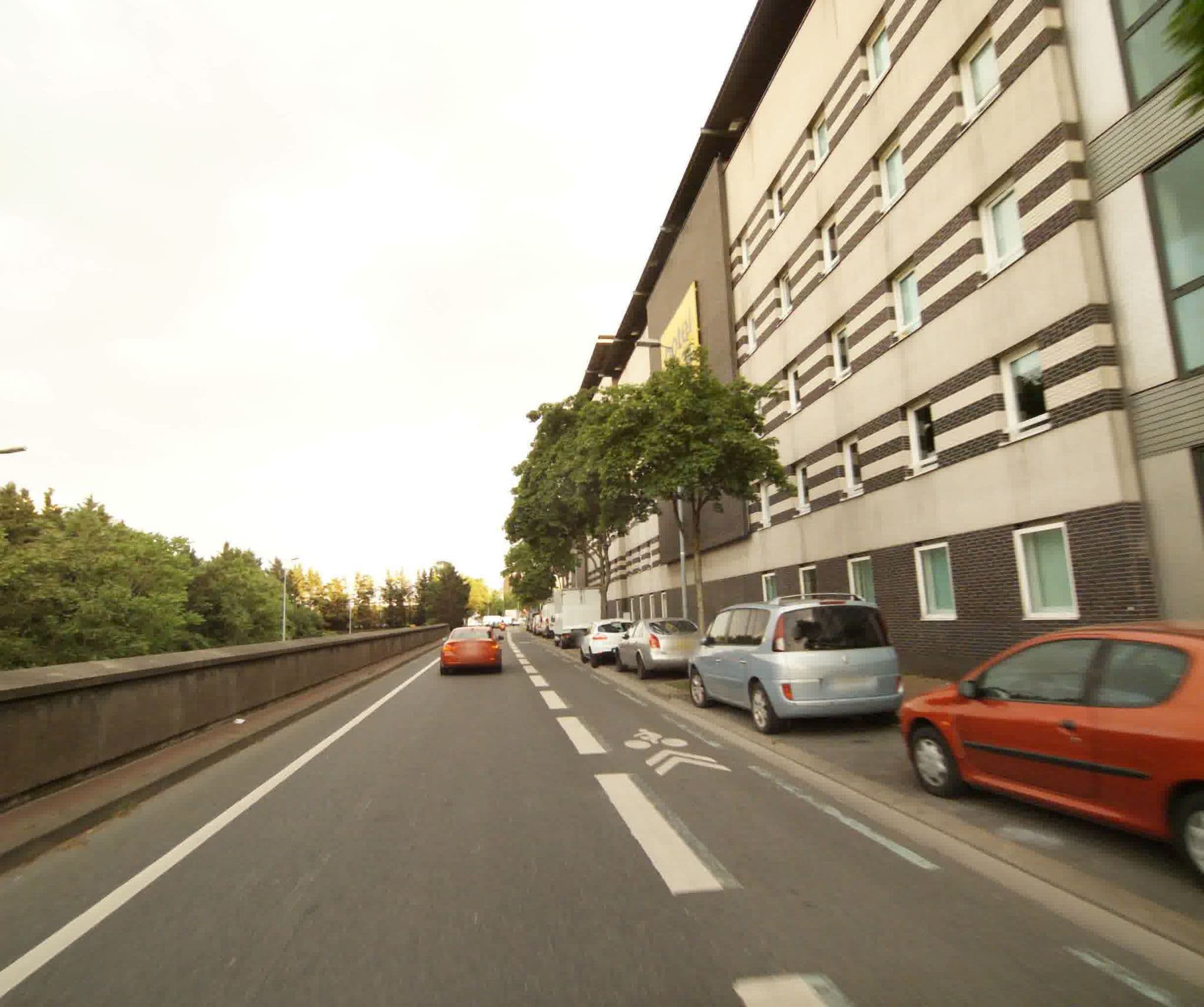 Street view near Residhome apparthotel, Gennevilliers — © sogefi (CC BY-SA · Mapillary)