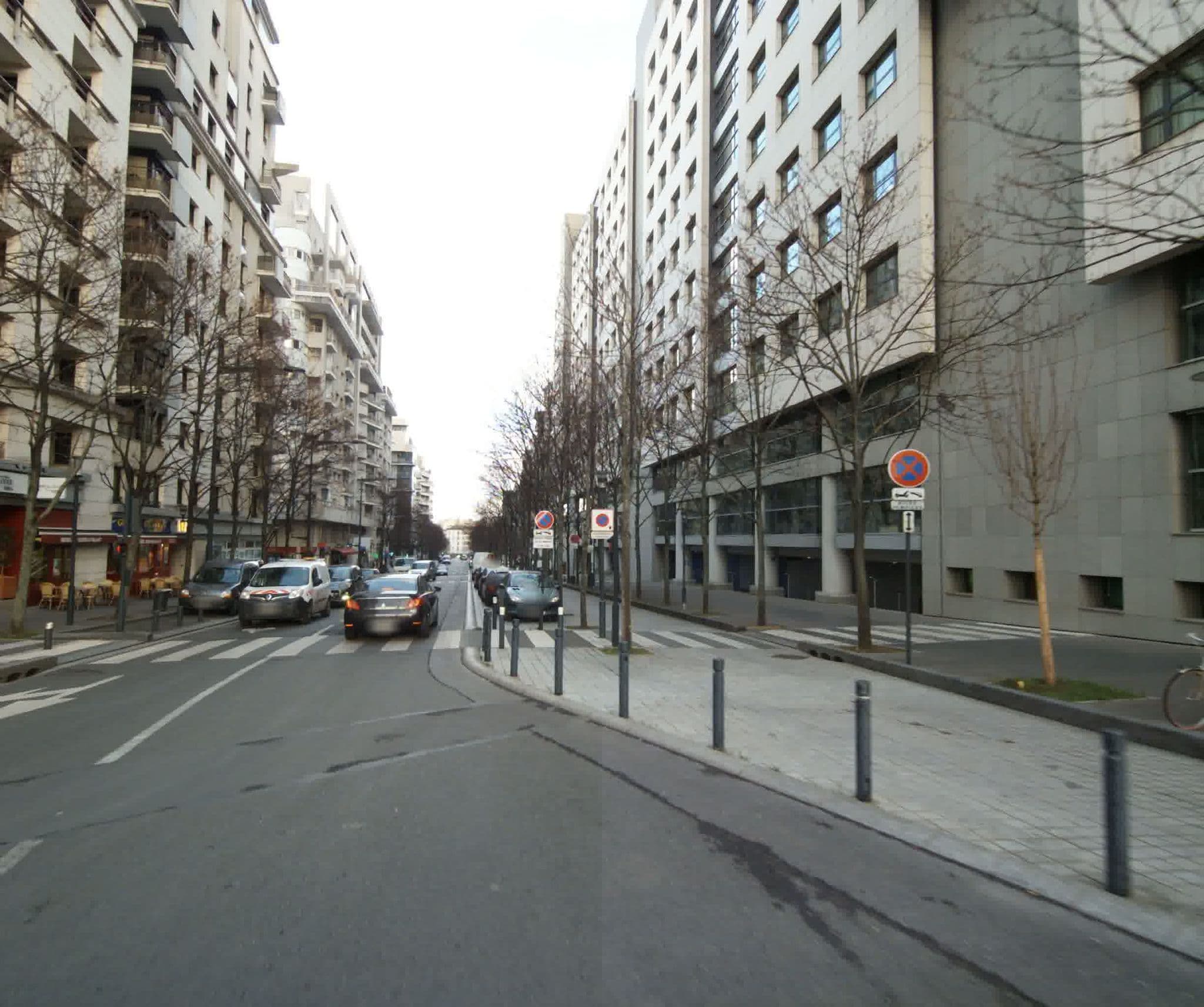 Street view near Tempolodge, La Defense — © sogefi (CC BY-SA · Mapillary)