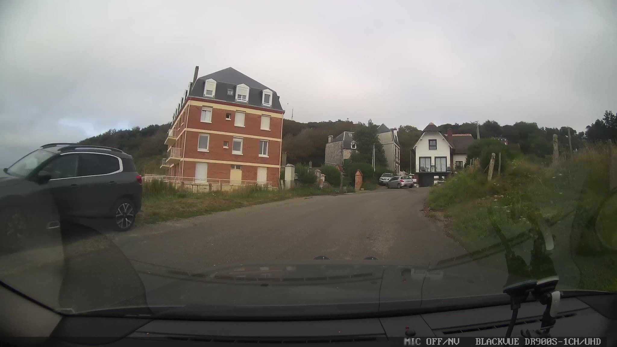 Street view near Studio Vue Mer L'échappée Normande, Fécamp — © grobin (CC BY-SA · Mapillary)