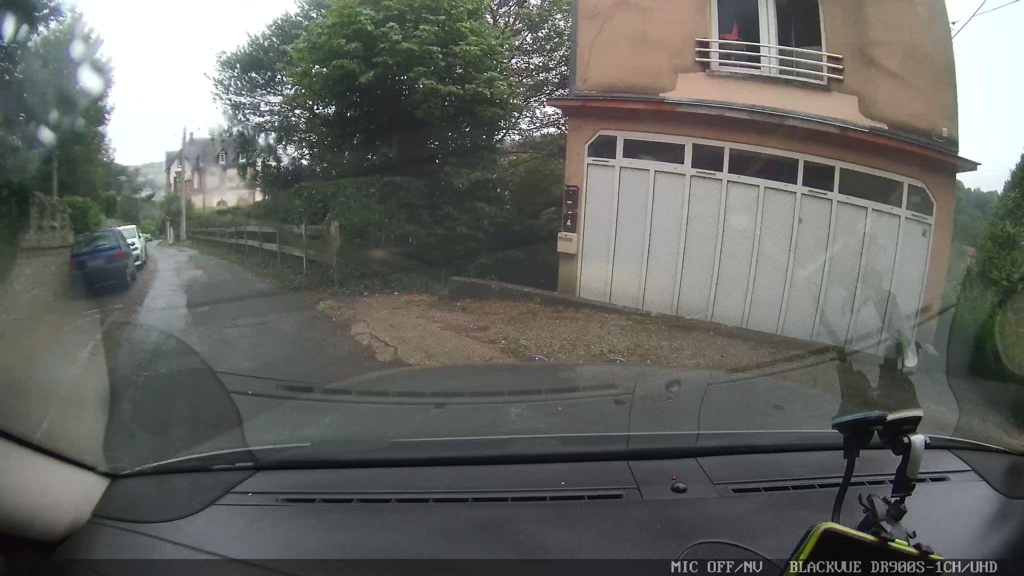 Street view near La Maison De La Rose, Étretat — © grobin (CC BY-SA · Mapillary)