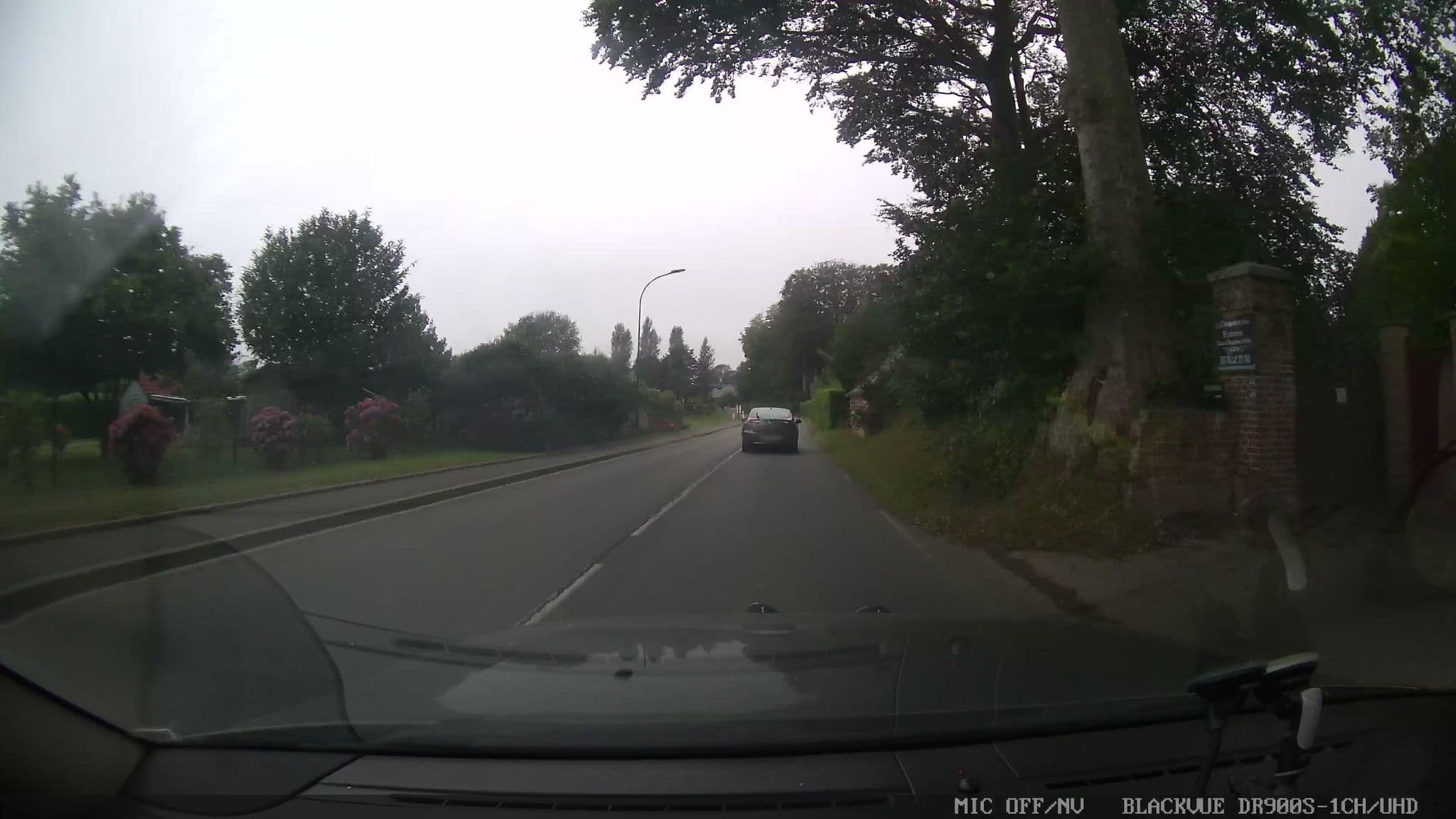 Street view near La Charmeuse d'Etretat, Les Loges — © grobin (CC BY-SA · Mapillary)
