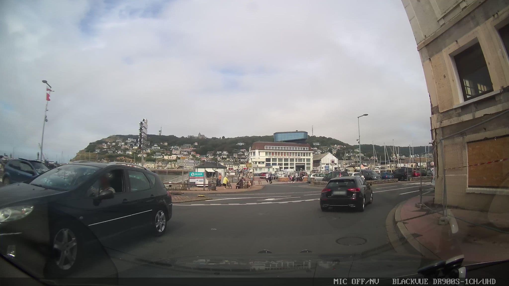 Street view near Le Progres, Fécamp — © grobin (CC BY-SA · Mapillary)