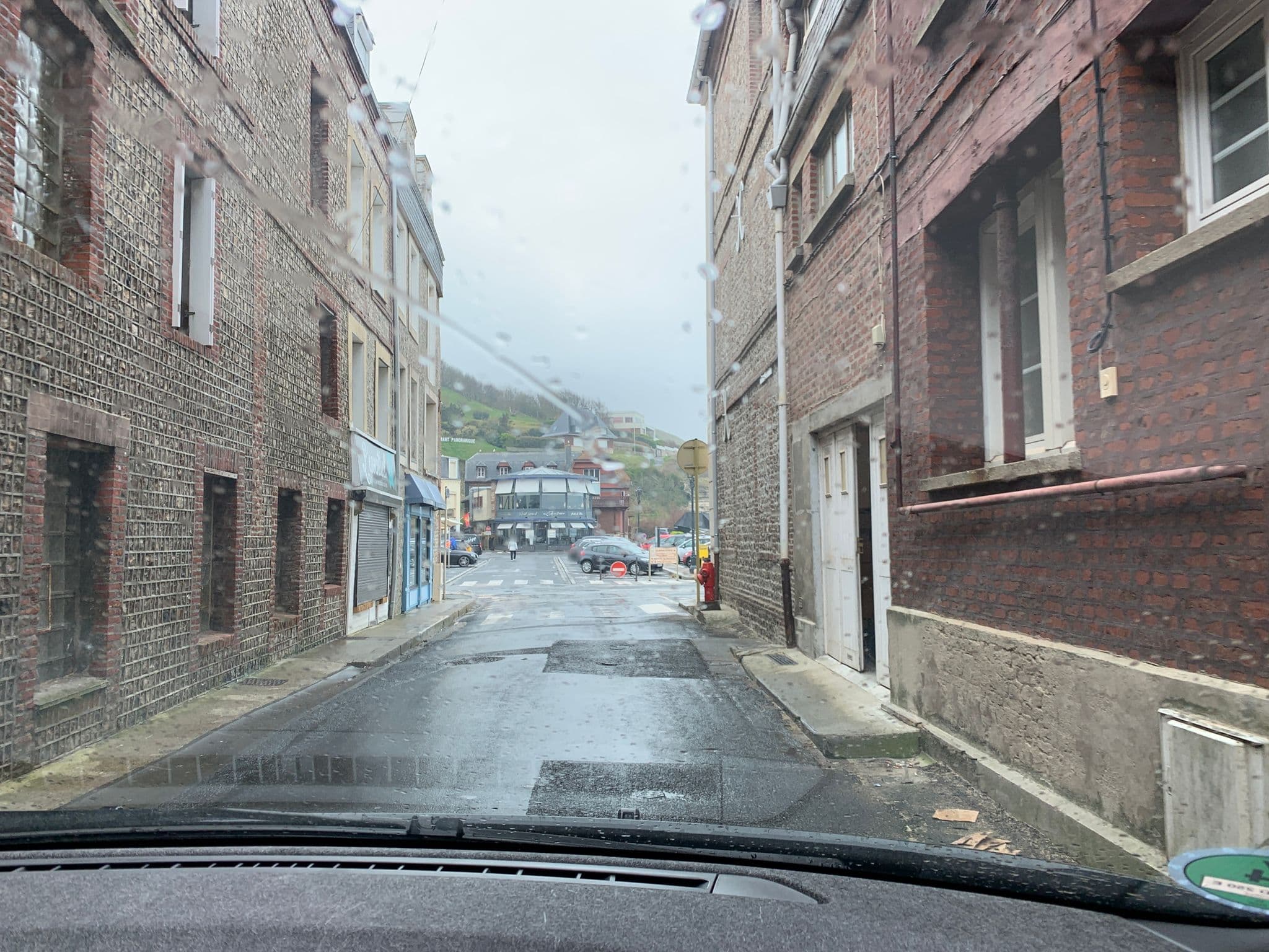 Street view near Le Noroit, Étretat — © noel (CC BY-SA · Mapillary)