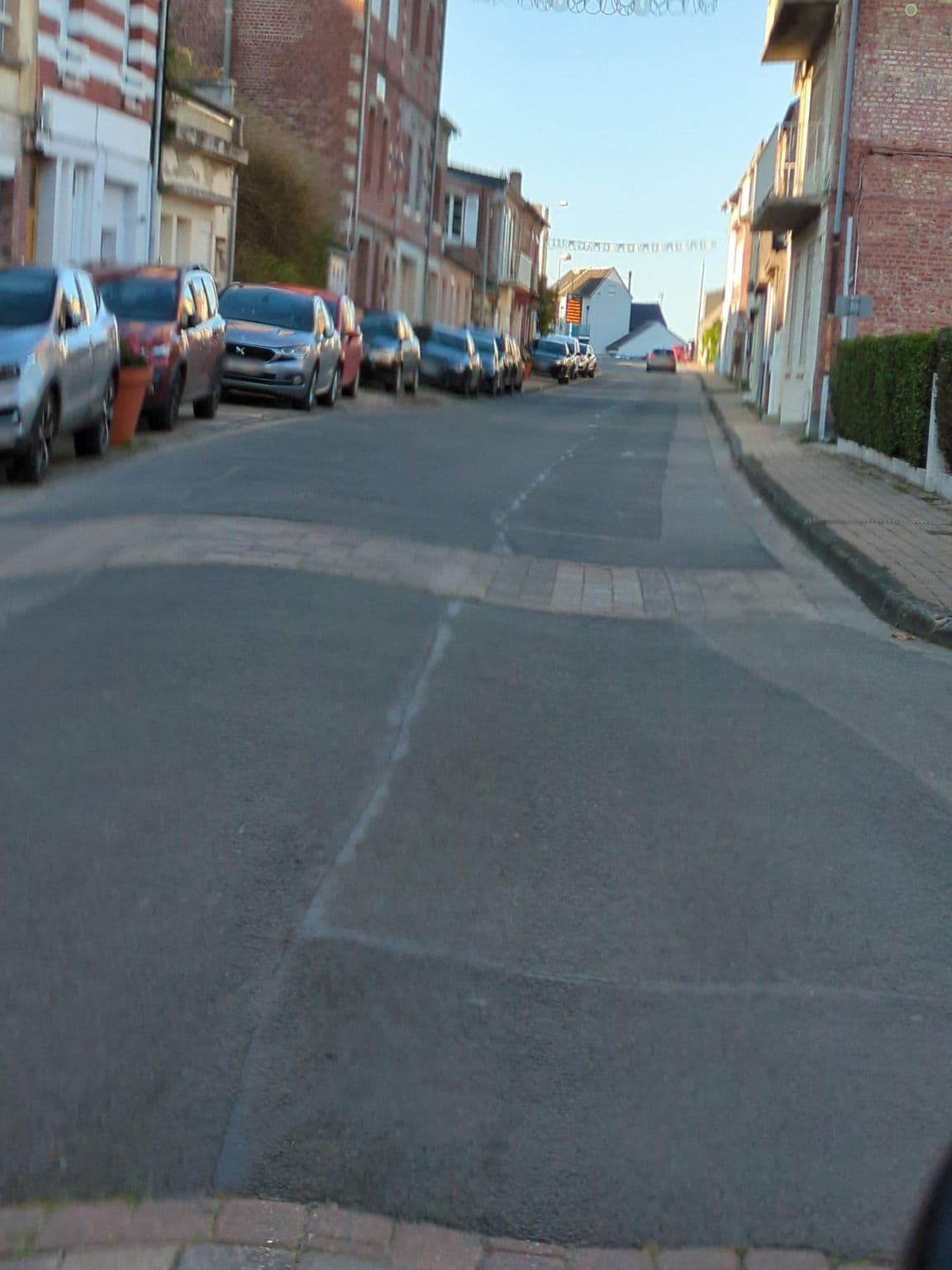Street view near Terrasse vue sur mer, Ault — © didier2020 (CC BY-SA · Mapillary)